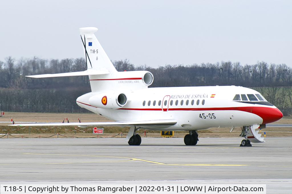 T.18-5, 1989 Dassault Falcon 900 C/N 73, Spain - Air Force Dassault Falcon 900
