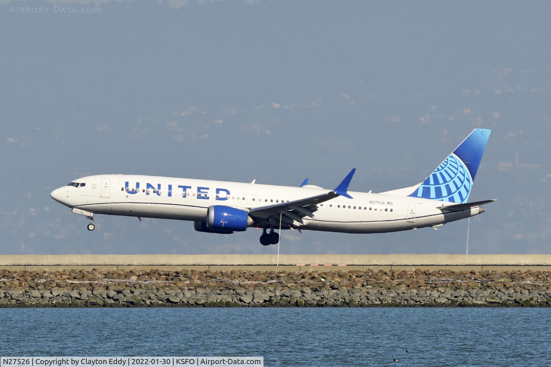 N27526, 2019 Boeing 737-9 MAX C/N 64499, SFO 2022.