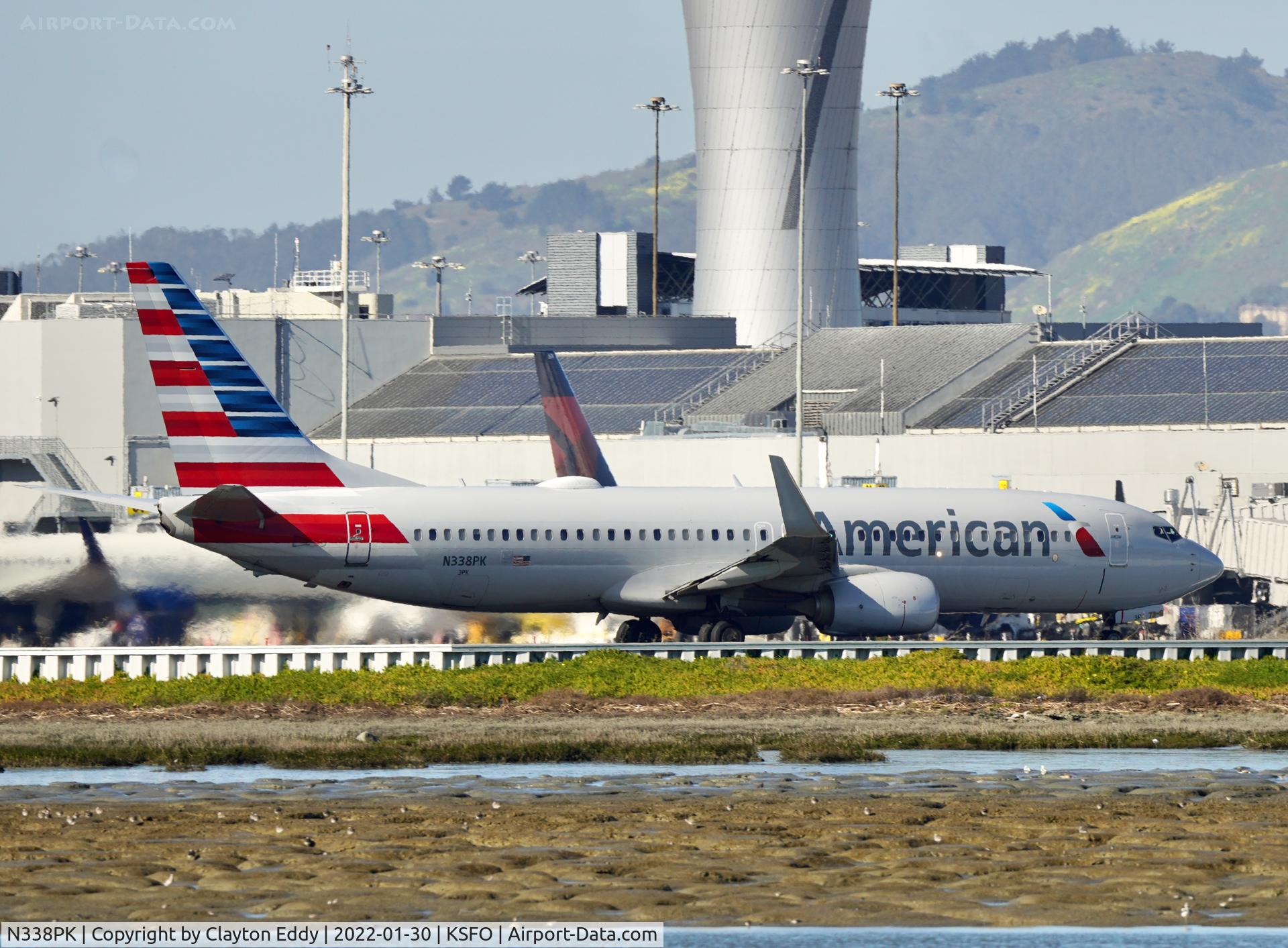 N338PK, 2017 Boeing 737-823 C/N 31268, SFO 2022.