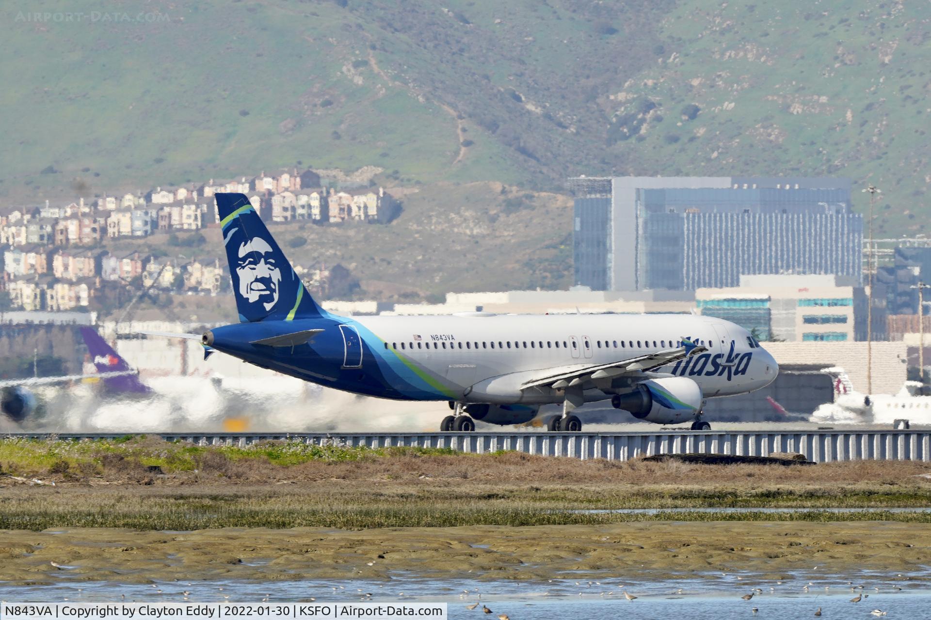 N843VA, 2011 Airbus A320-214 C/N 4814, SFO 2022.