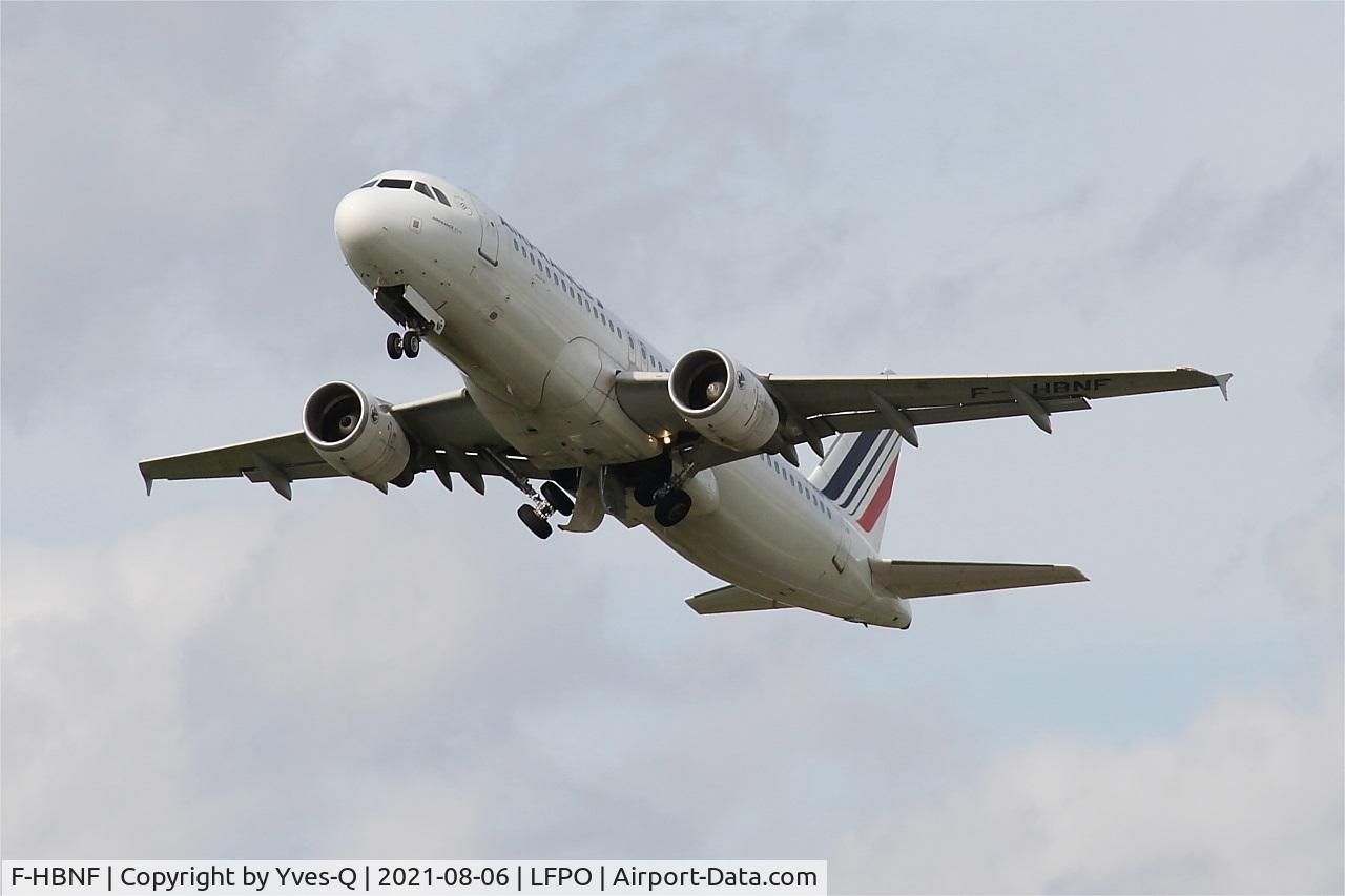 F-HBNF, 2011 Airbus A320-214 C/N 4714, Airbus A320-214, Take off rwy 24, Paris Orly airport (LFPO-ORY)