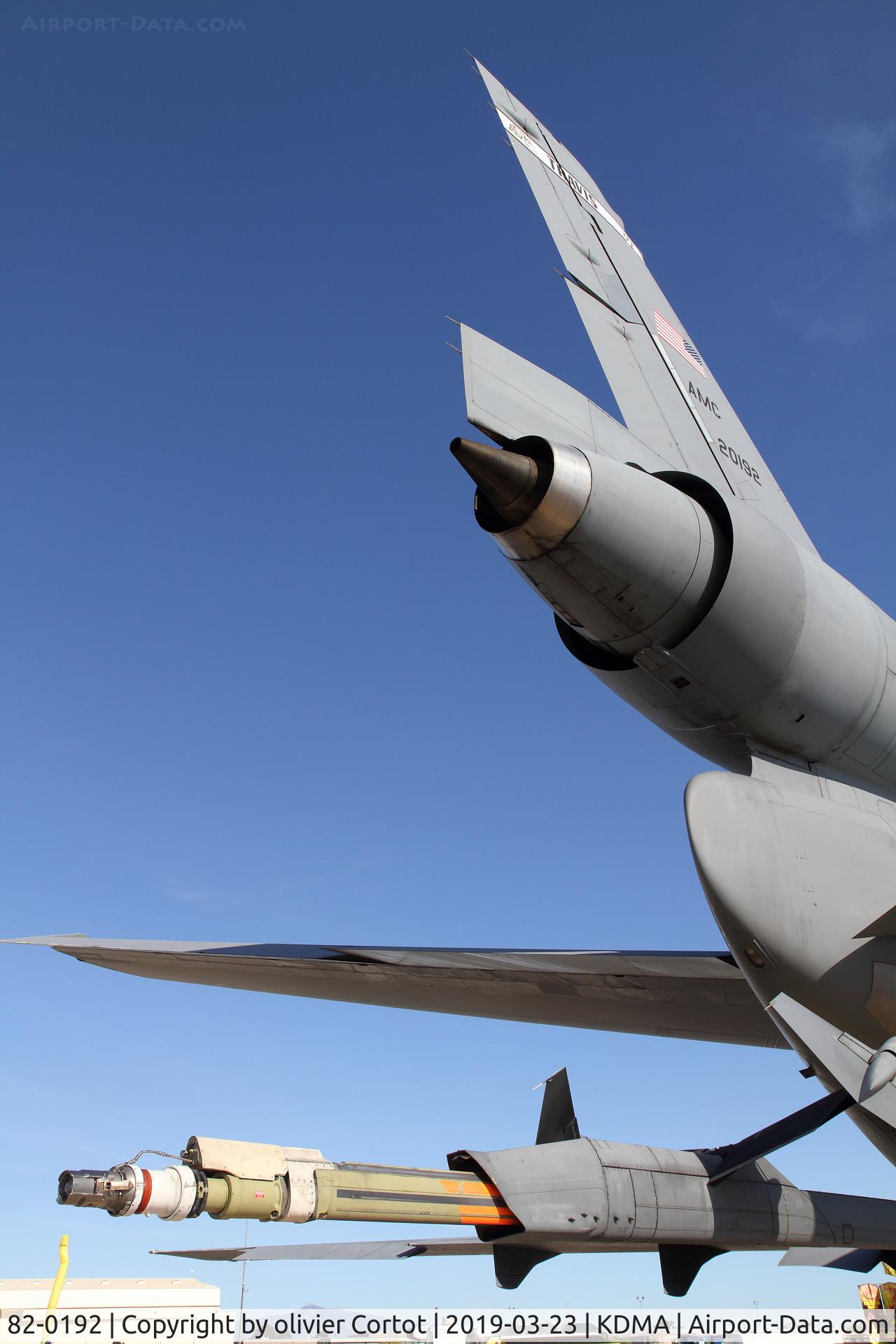 82-0192, 1983 McDonnell Douglas KC-10A Extender C/N 48214, view on the refuelling probe