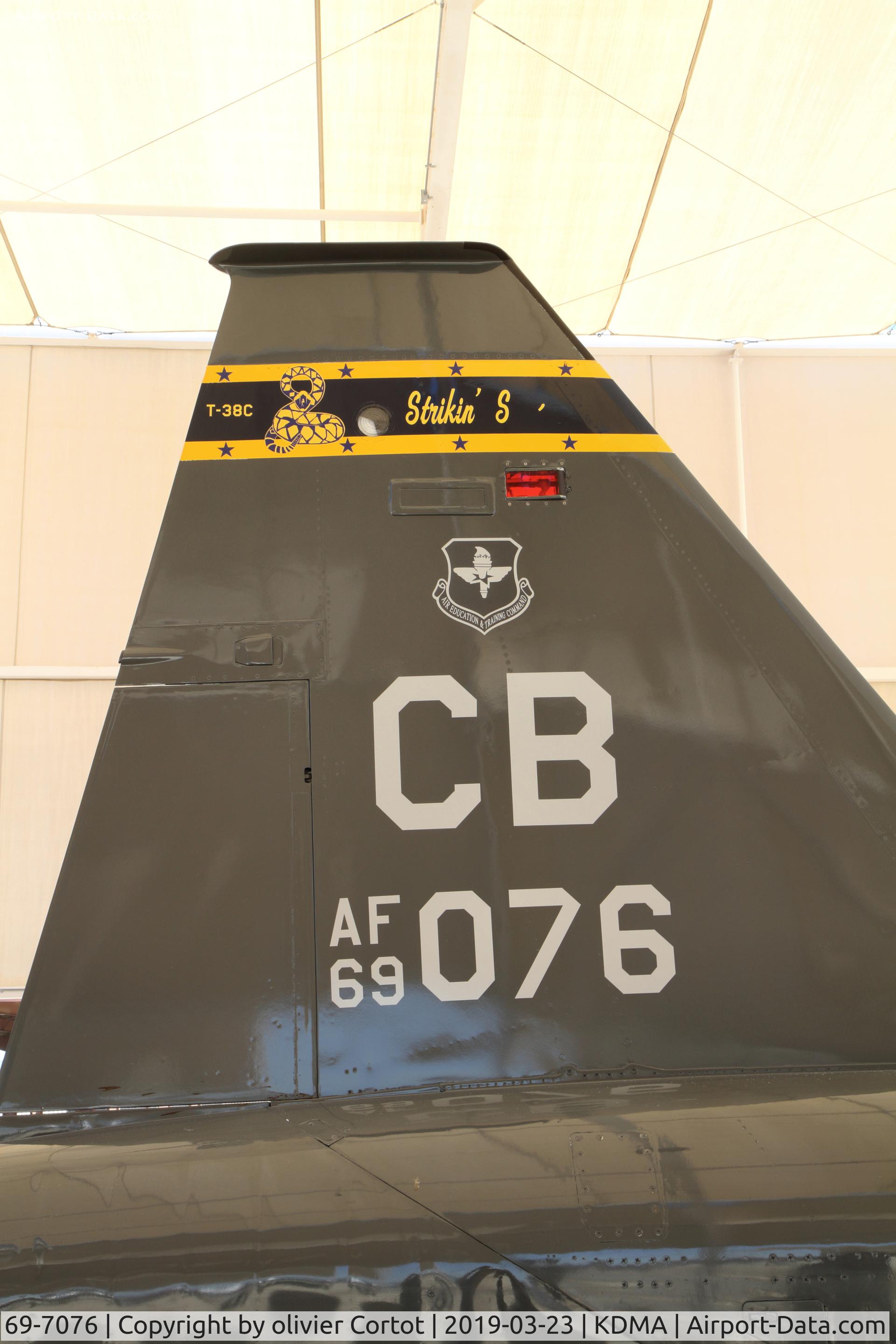 69-7076, 1969 Northrop T-38C Talon C/N T.6226, closer view of the tail