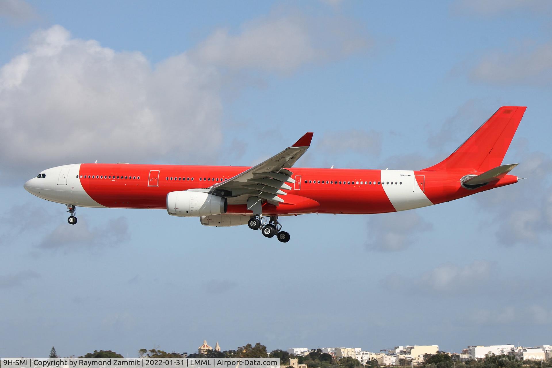 9H-SMI, 2006 Airbus A330-300 C/N 791, A330 9H-SMI Smartlynx Malta