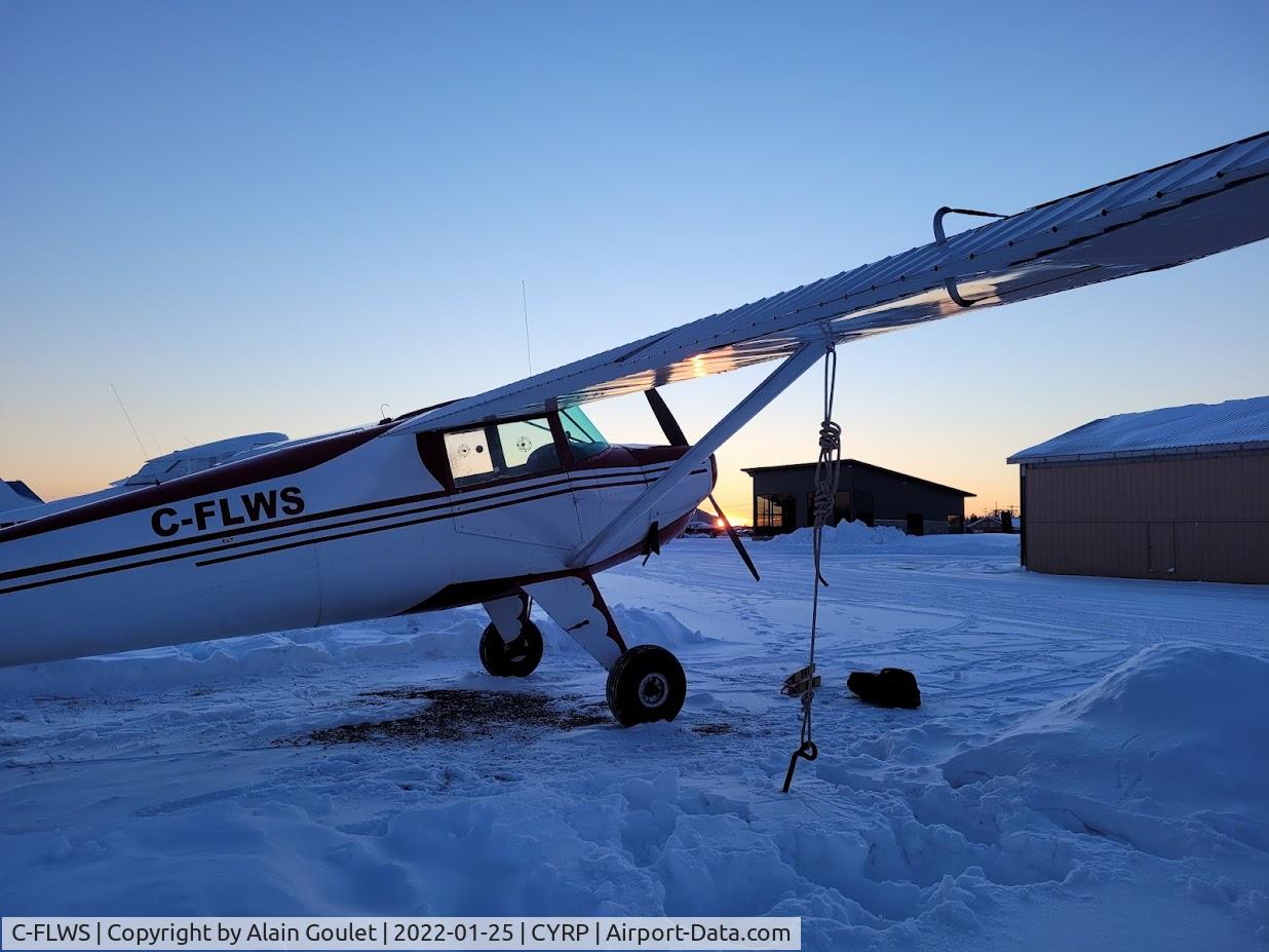 C-FLWS, 1946 Luscombe 8A C/N 4181, At it's home at Carp Airport