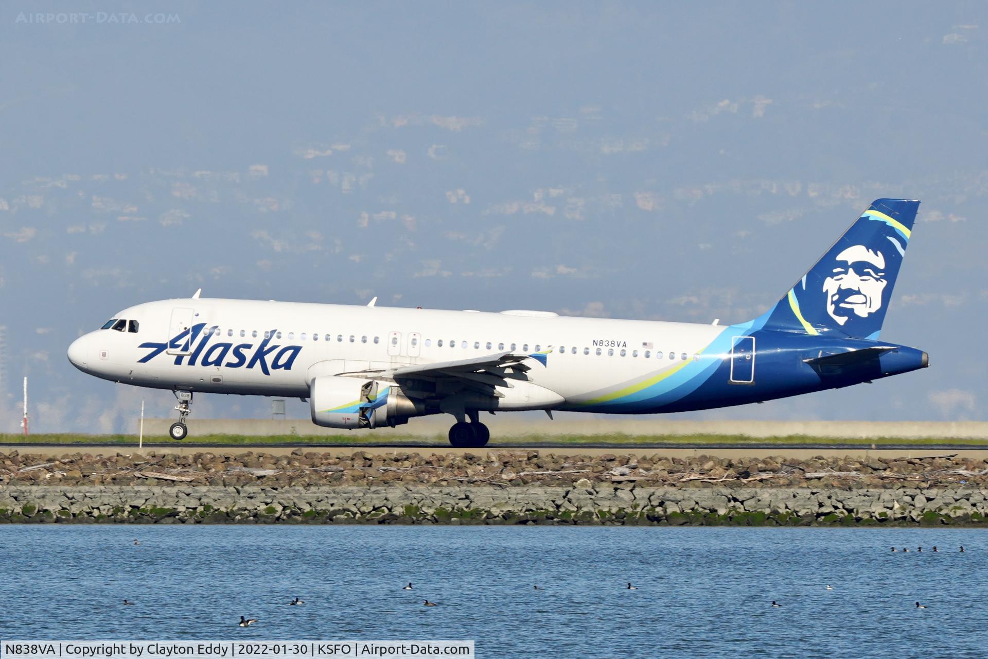 N838VA, 2010 Airbus A320-214 C/N 4559, SFO 2022.