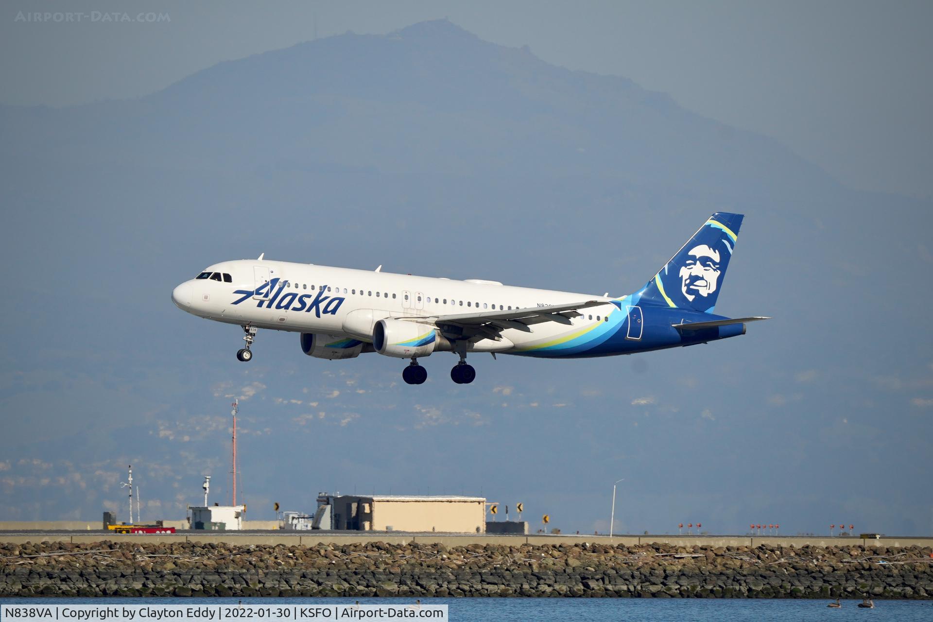 N838VA, 2010 Airbus A320-214 C/N 4559, SFO 2022.