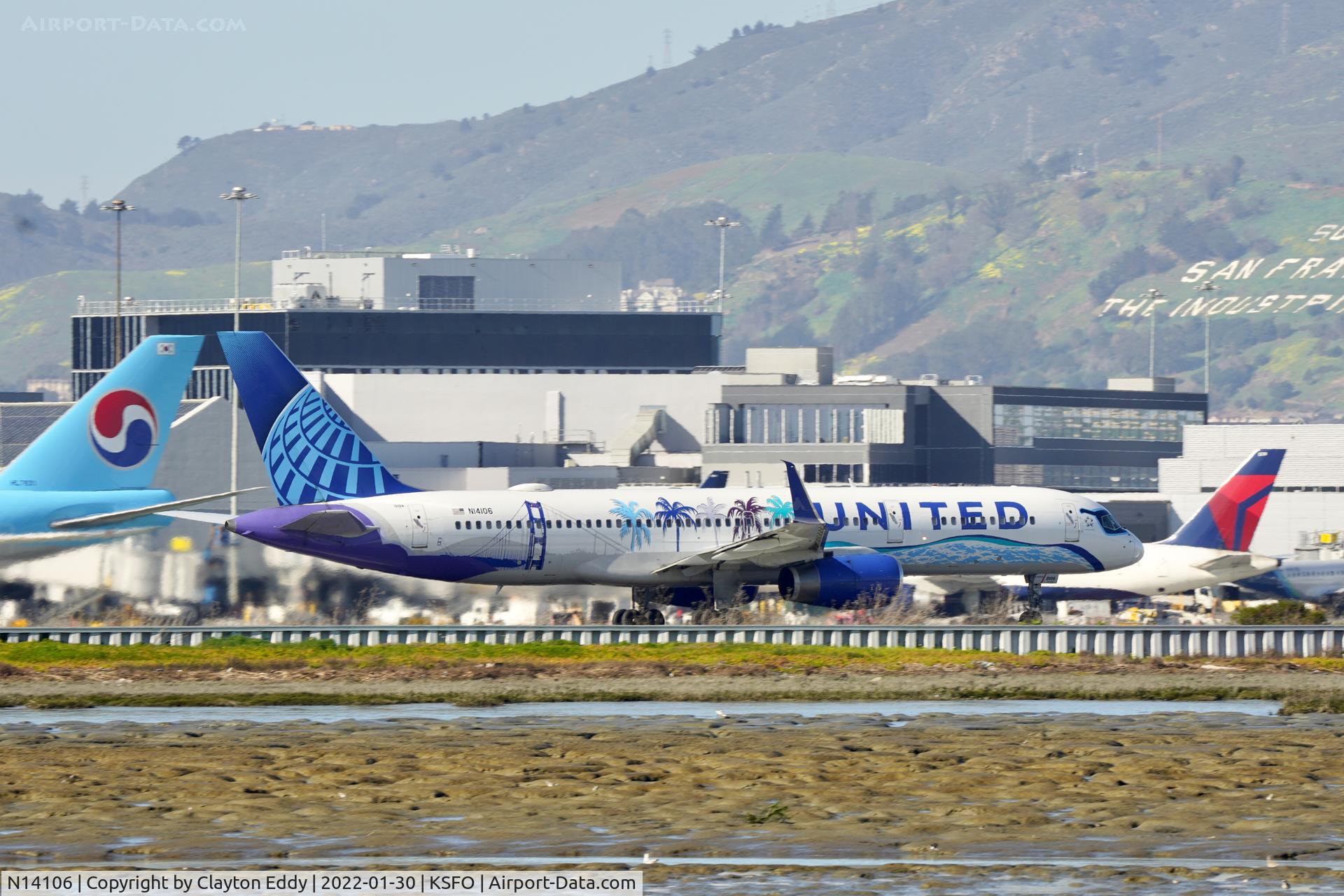 N14106, 1994 Boeing 757-224 C/N 27296, SFO 2022.