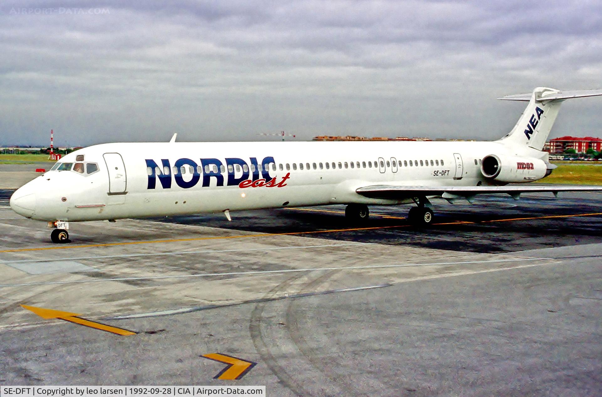 SE-DFT, 1985 McDonnell Douglas MD-82 (DC-9-82) C/N 49385, Rom Ciampino 28.9.1992