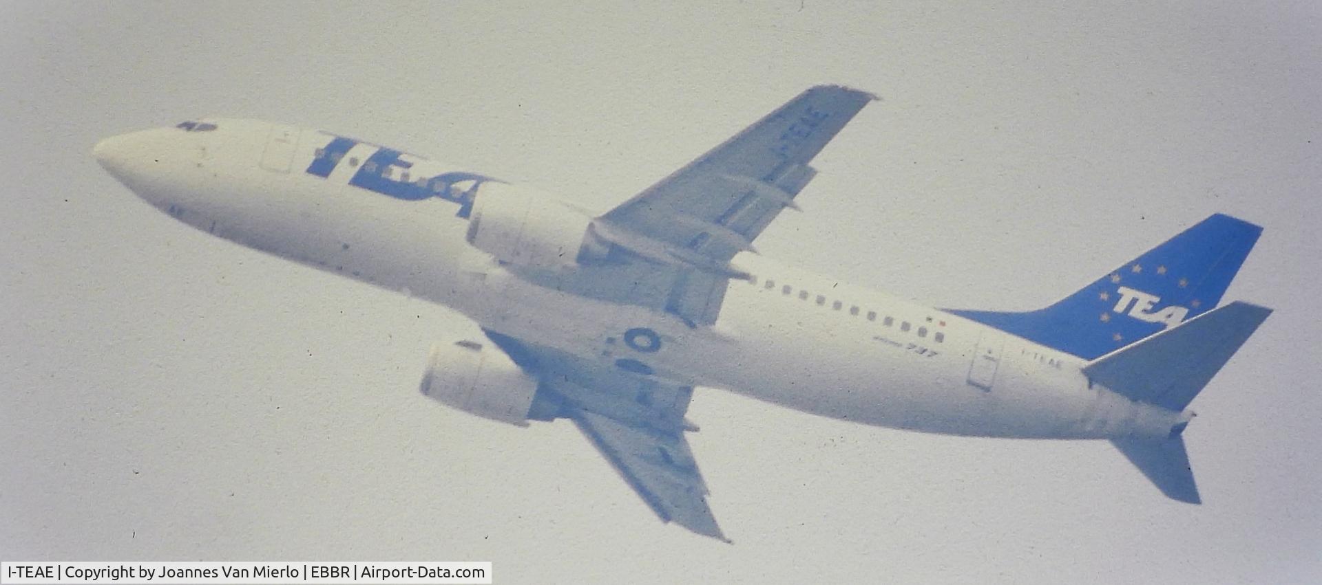 I-TEAE, 1989 Boeing 737-3M8/F C/N 24022, Slide scan