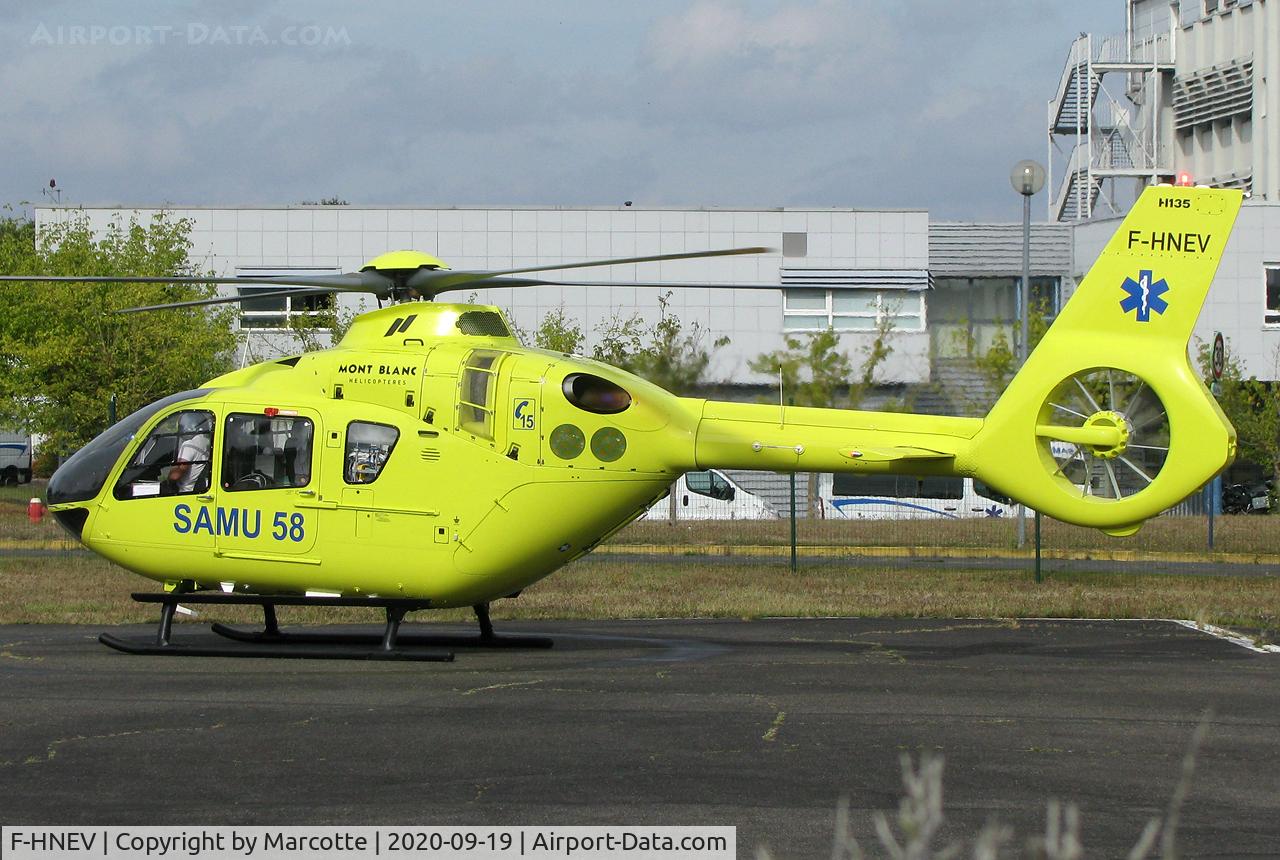 F-HNEV, 2020 Airbus Helicopters H135 C/N 2125, SAMU 58.