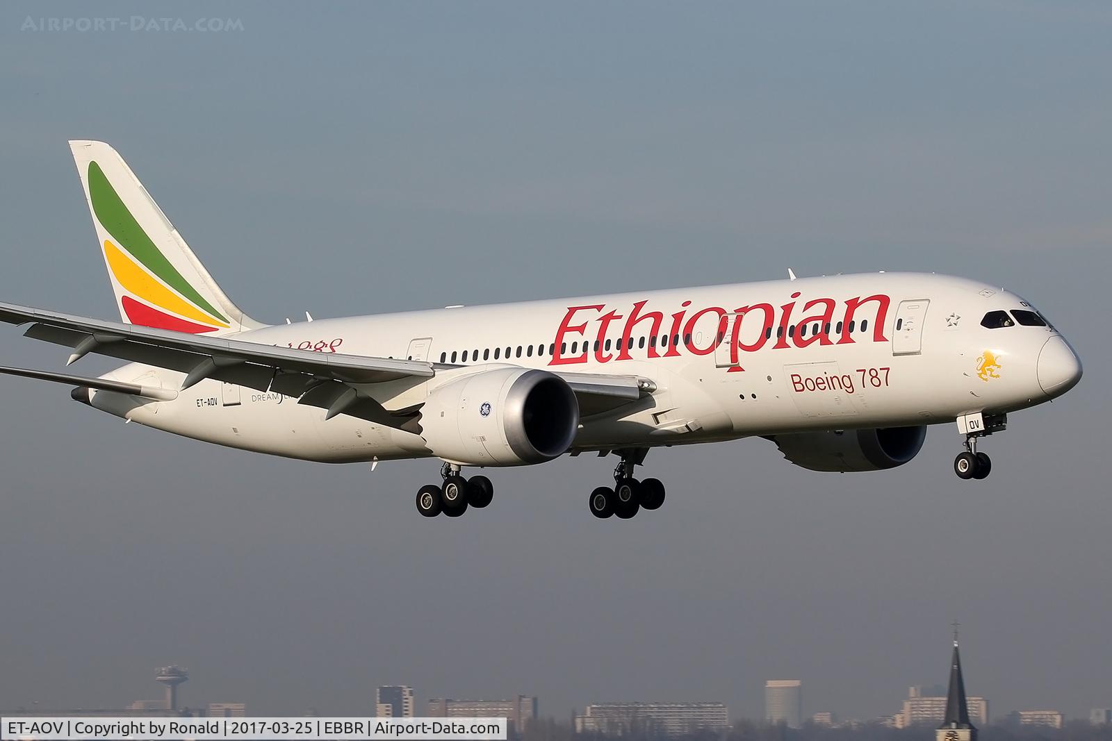 ET-AOV, 2014 Boeing 787-8 Dreamliner Dreamliner C/N 34750, at bru