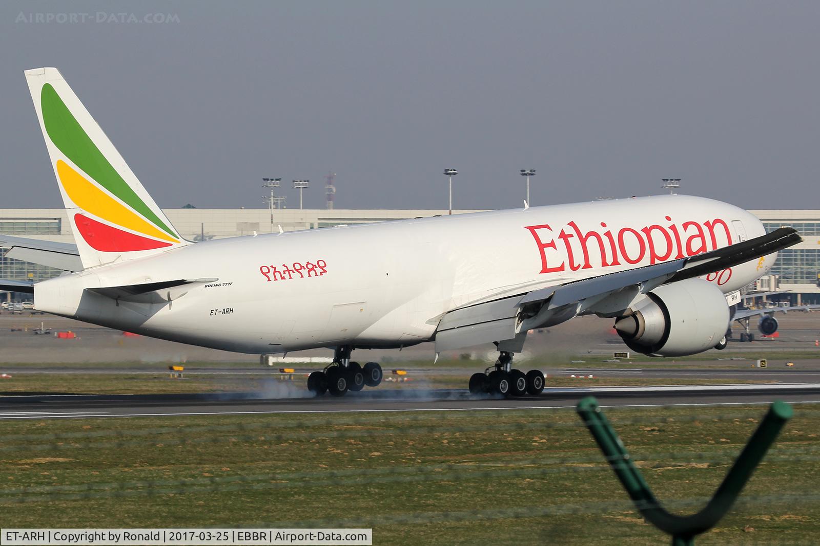 ET-ARH, 2014 Boeing 777-F60 C/N 42030, at bru