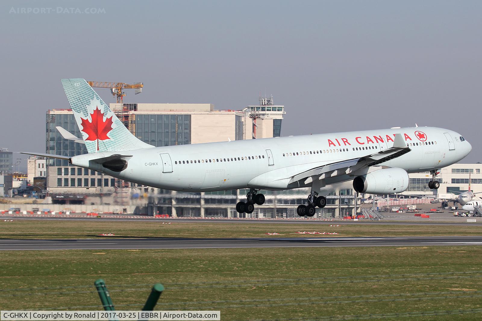 C-GHKX, 2001 Airbus A330-343 C/N 0412, at bru
