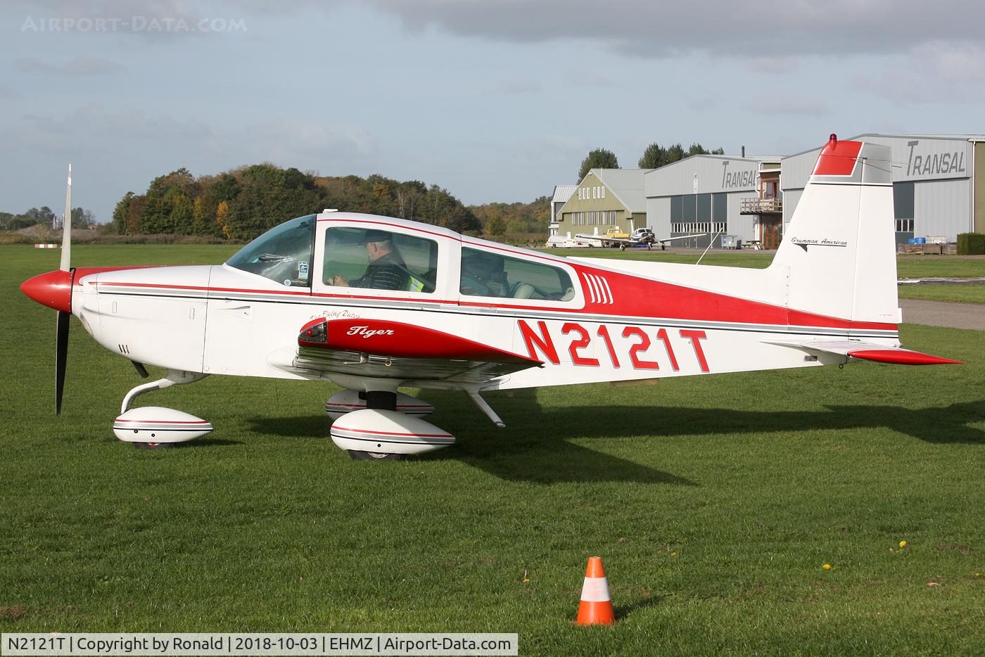 N2121T, Gulfstream American Corp AA-5B C/N AA5B-1031, at ehmz