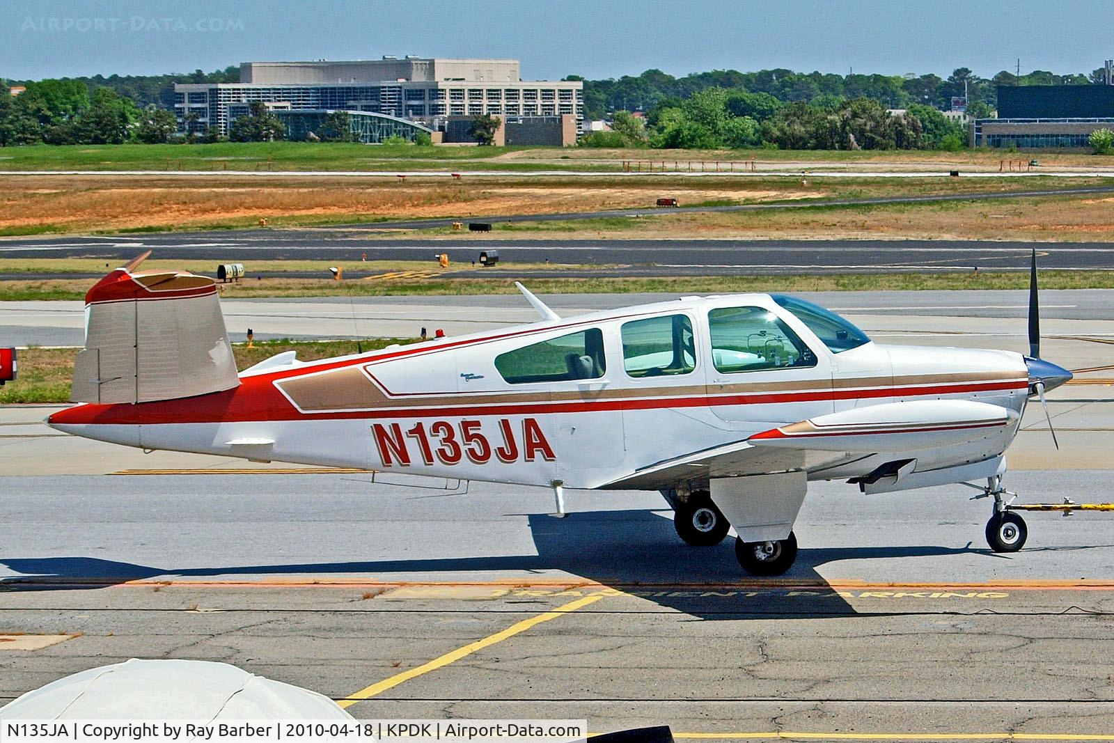 N135JA, 1967 Beech V35 Bonanza C/N D-8478, N135JA   Beech V35 Bonanza [D-8478] Atlanta DeKalb-Peachtree~N 18/04/2010