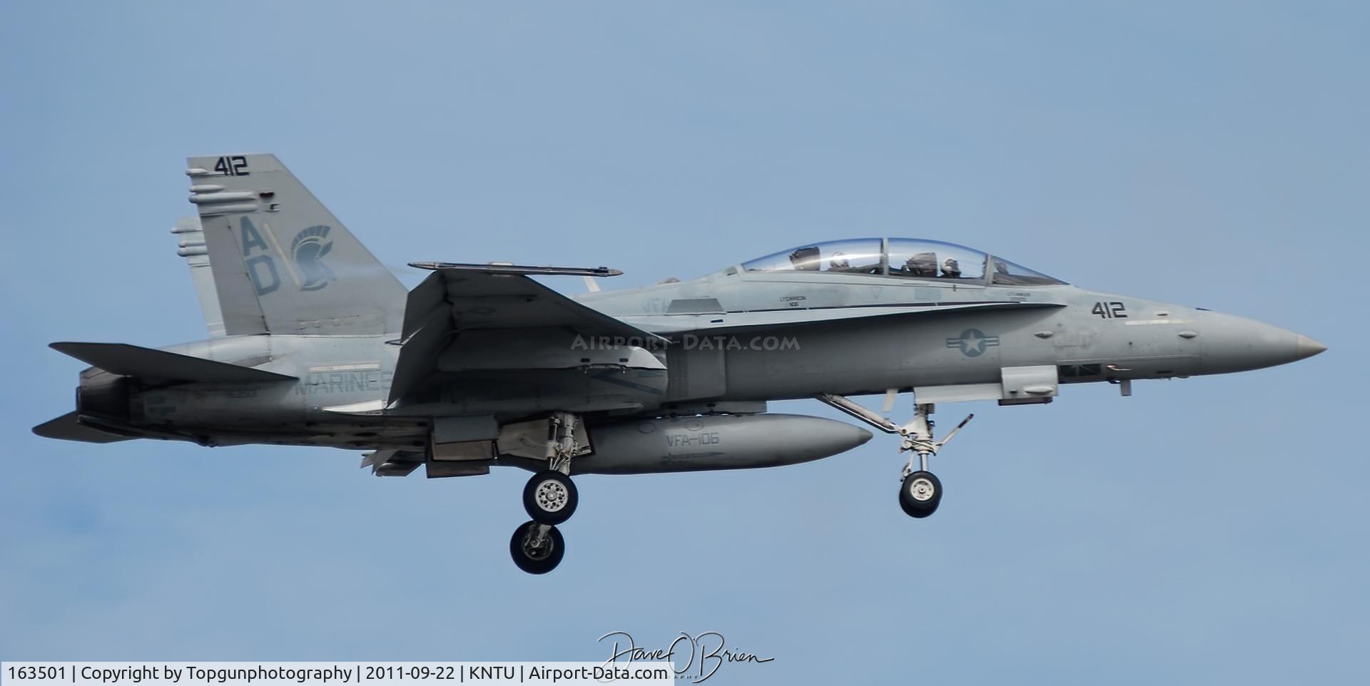 163501, McDonnell Douglas F/A-18D Hornet C/N 744/D021, AD-412