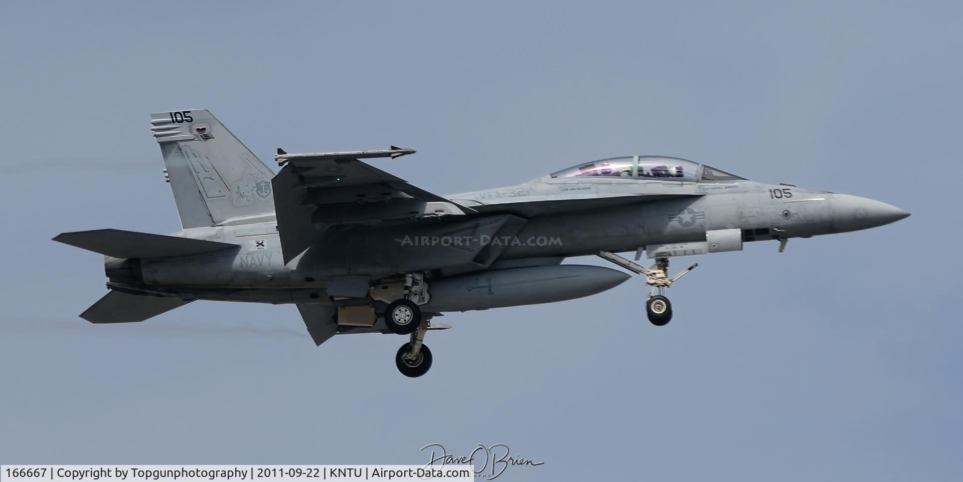 166667, Boeing F/A-18F Super Hornet C/N F145, Swordsman VFA-32