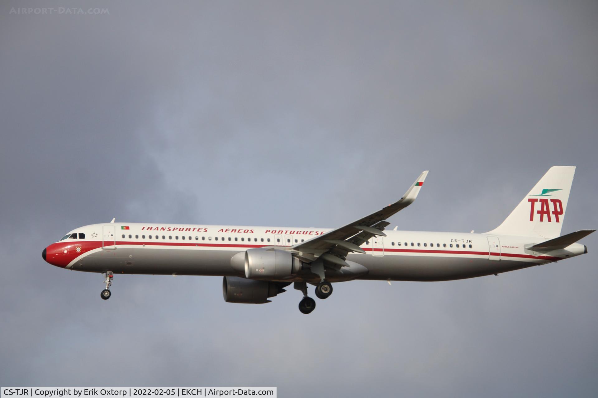CS-TJR, 2020 Airbus A321-251NX C/N 10105, CS-TJR landing rw 22L