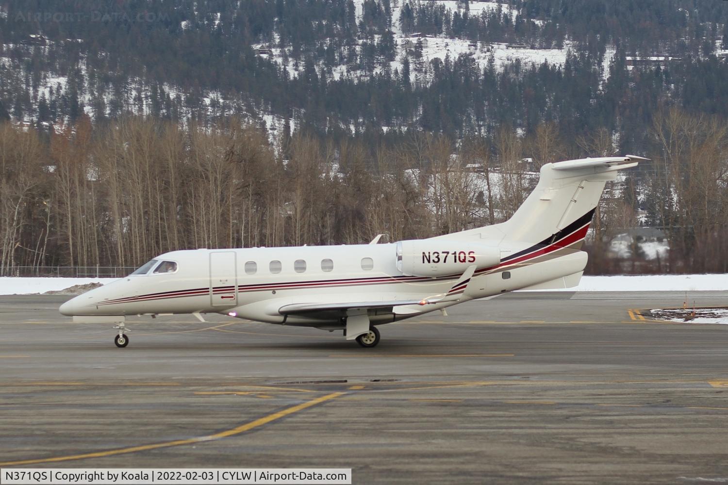 N371QS, 2015 Embraer EMB-505 Phenom 300 C/N 50500279, On the way to the GAT
