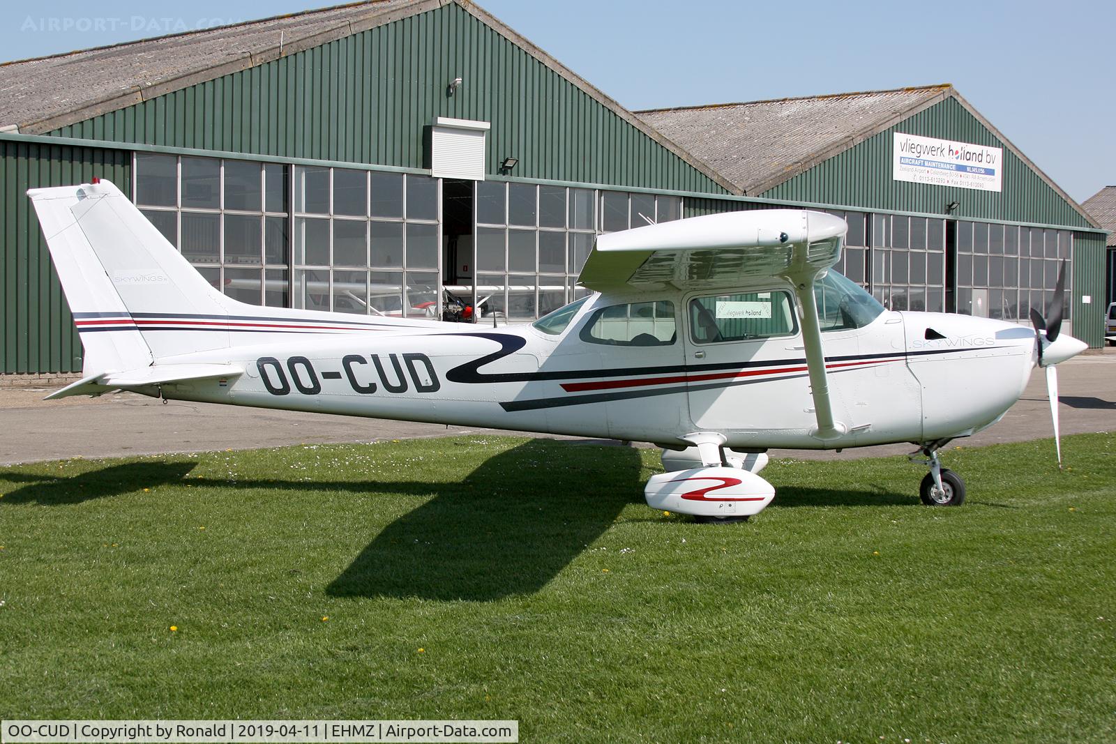 OO-CUD, Cessna 172N C/N 17270426, at ehmz