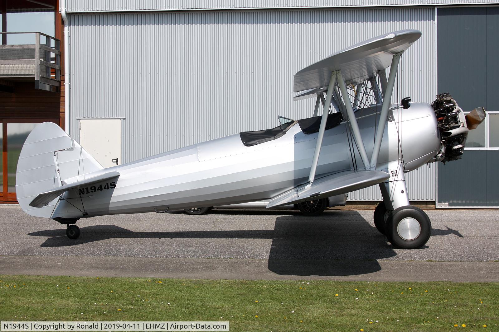 N1944S, 1944 Boeing E75 C/N 75-5864, at ehmz