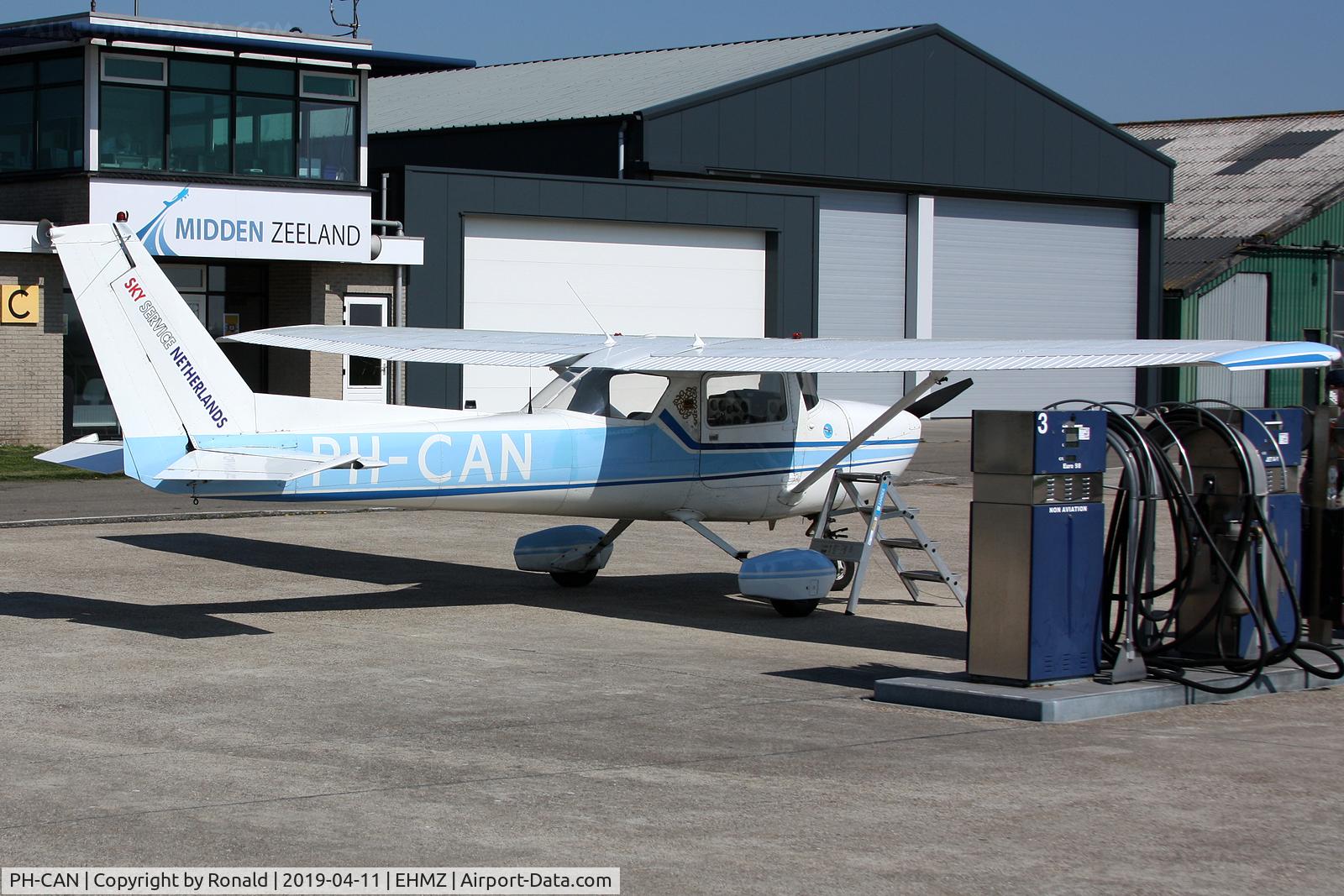 PH-CAN, 1975 Cessna 150M C/N 15076686, at ehmz