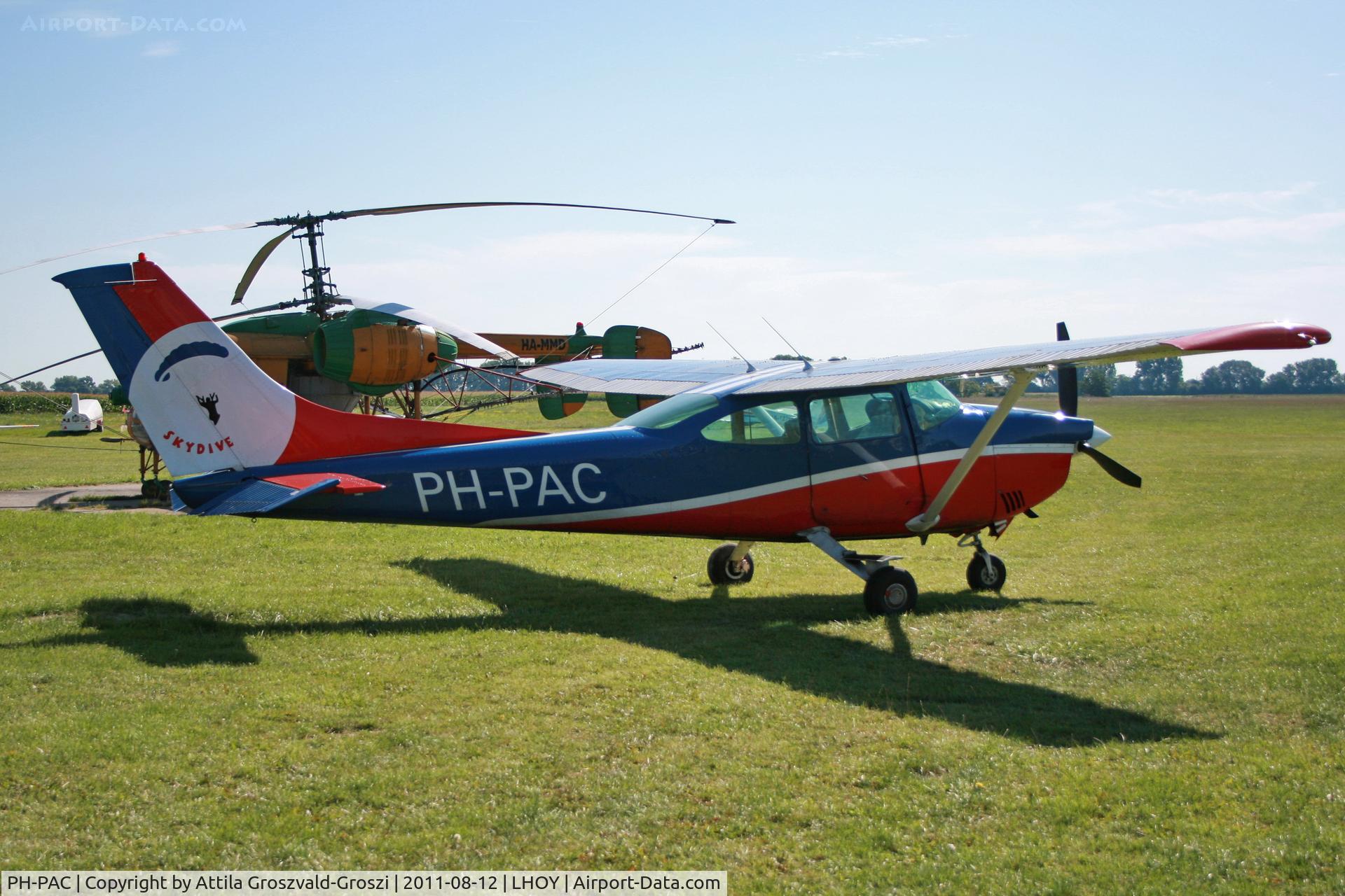 PH-PAC, Reims F182Q C/N 0118, LHOY - Öcsény Airport, Hungary