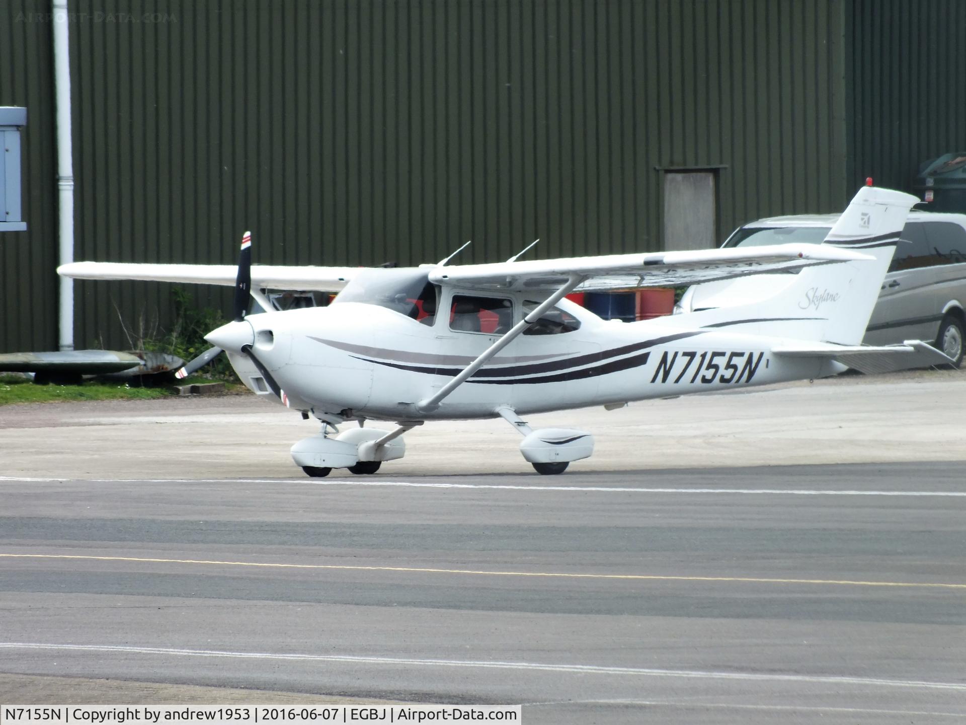 N7155N, 1999 Cessna 182S Skylane C/N 182-80554, N7155N at Gloucestershire Airport.