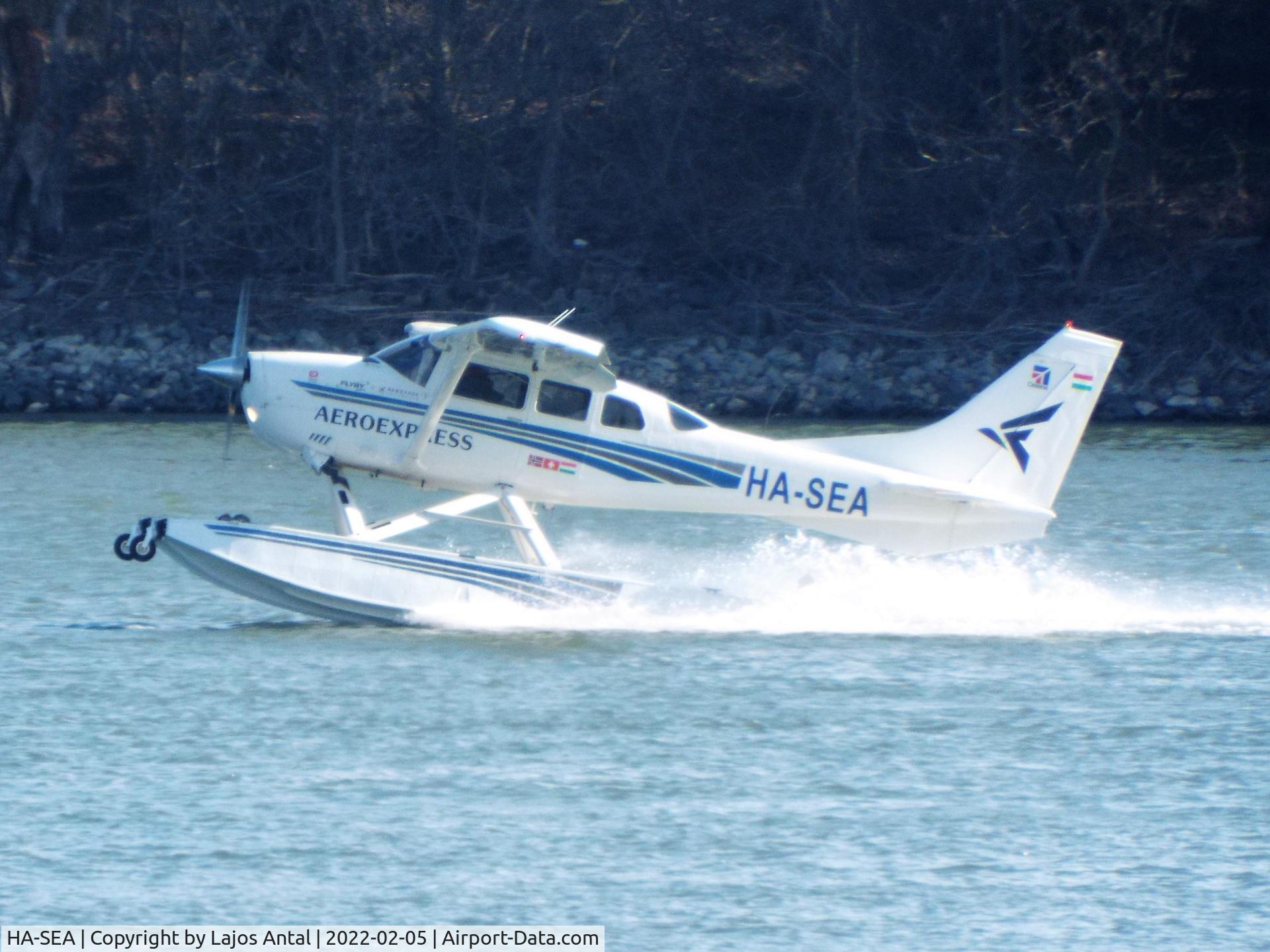 HA-SEA, 1973 Cessna U206F Stationair Stationair C/N U206-01959, On river Danube at Adony off-airport Hungary