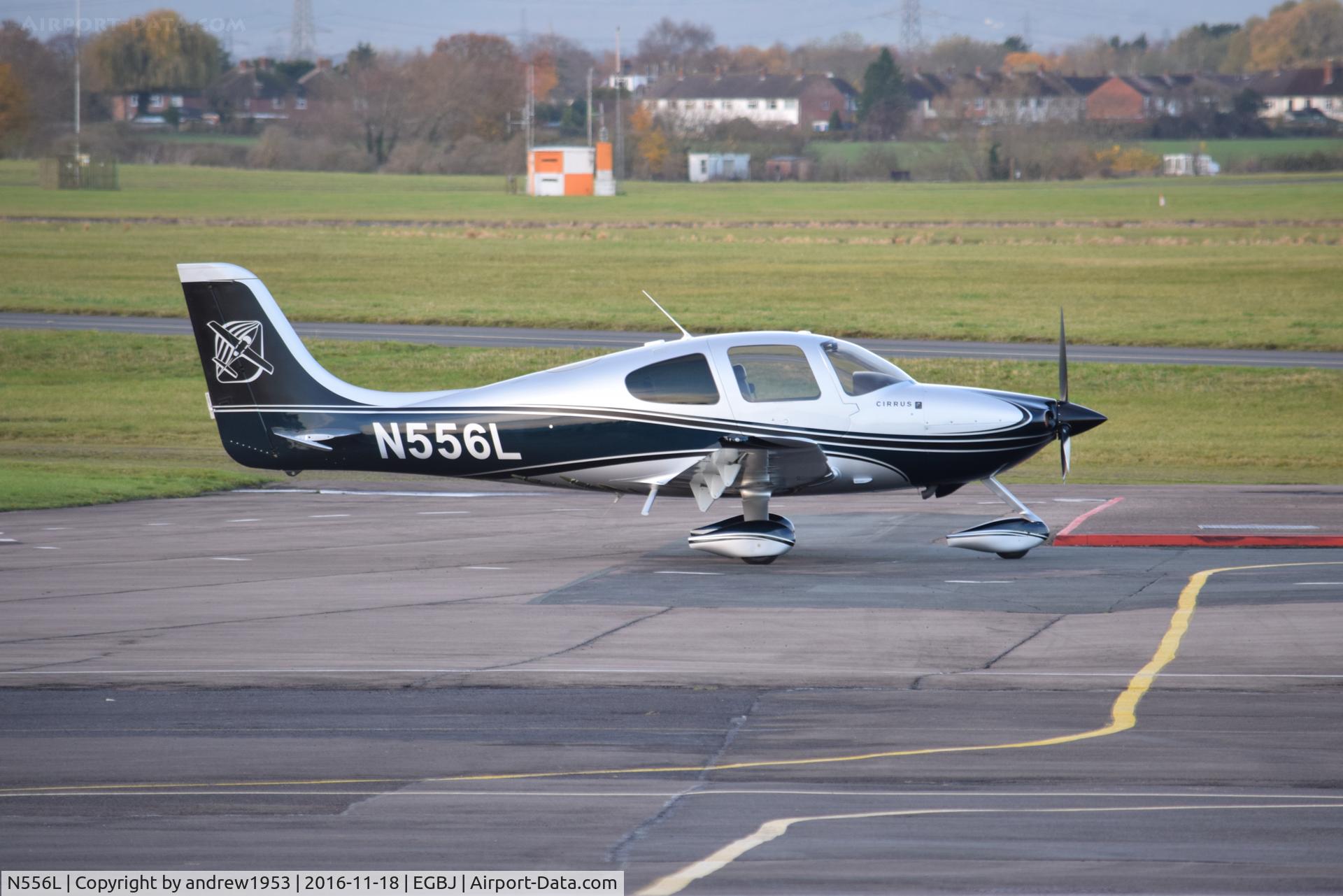 N556L, 2001 Cirrus SR22 C/N 0132, N566L at Gloucestershire Airport.