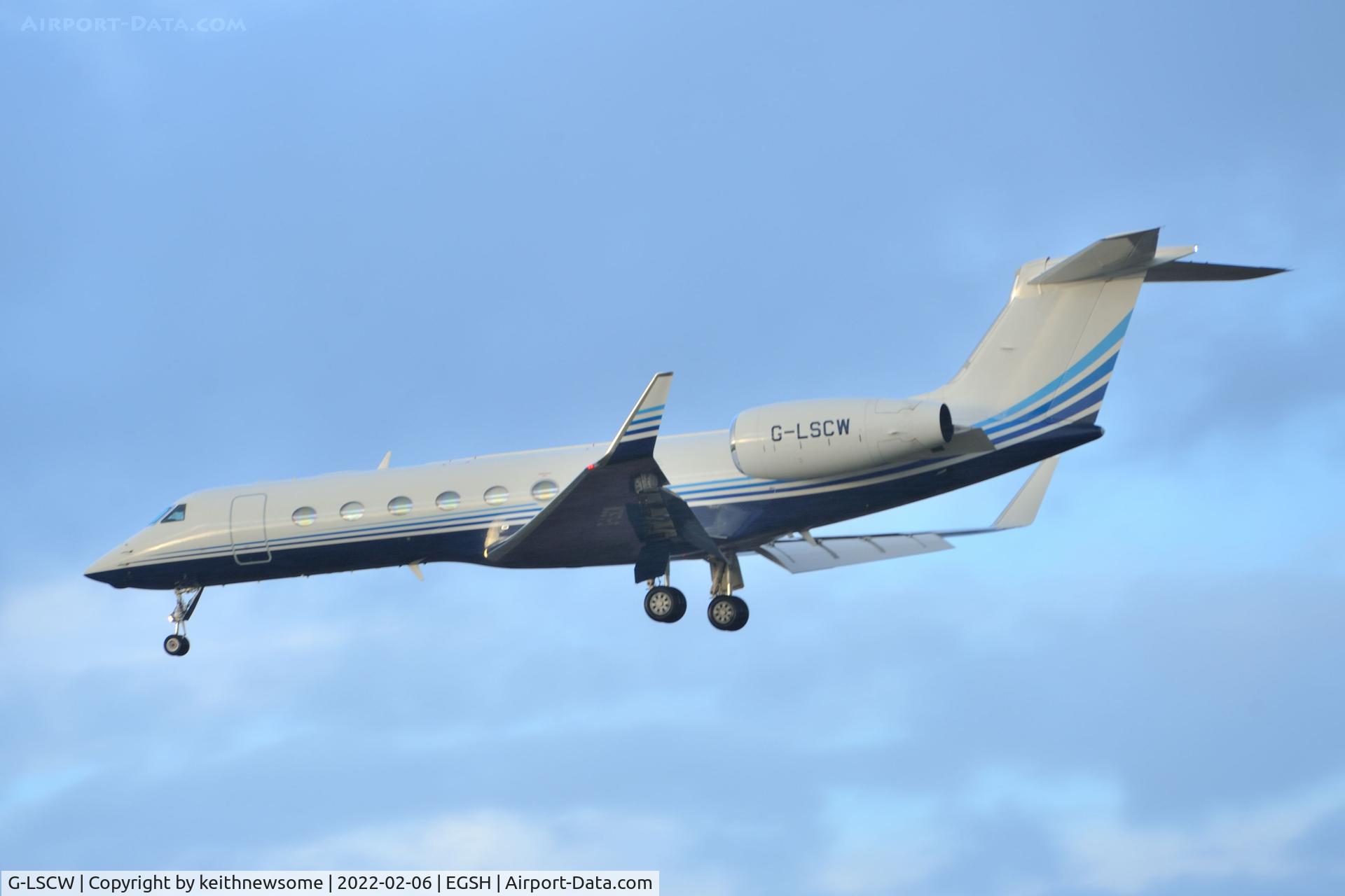 G-LSCW, 2014 Gulfstream Aerospace GV-SP (G550) C/N 5471, Arriving at Norwich from Chambery, France.