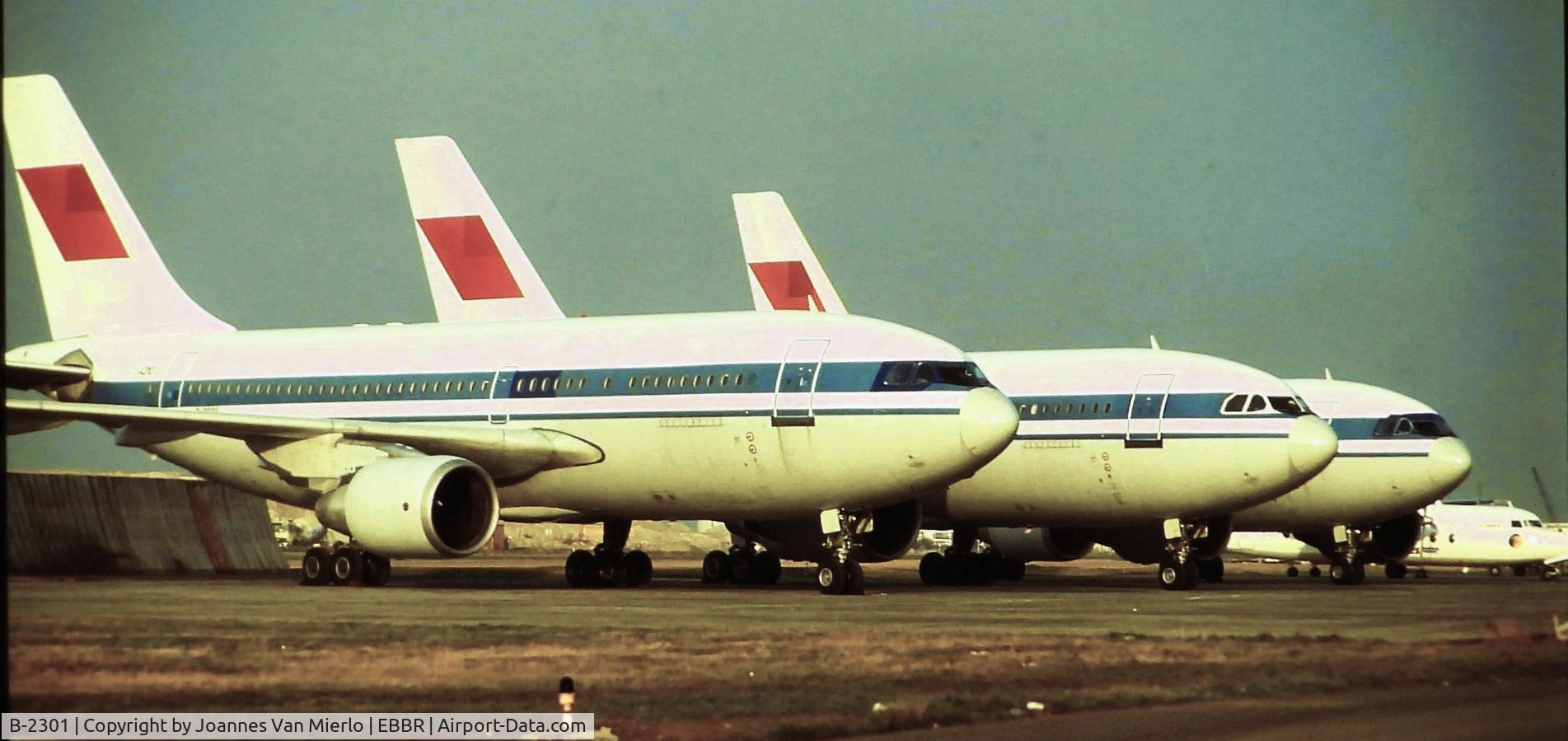 B-2301, 1984 Airbus A310-222 C/N 311, Slide scan