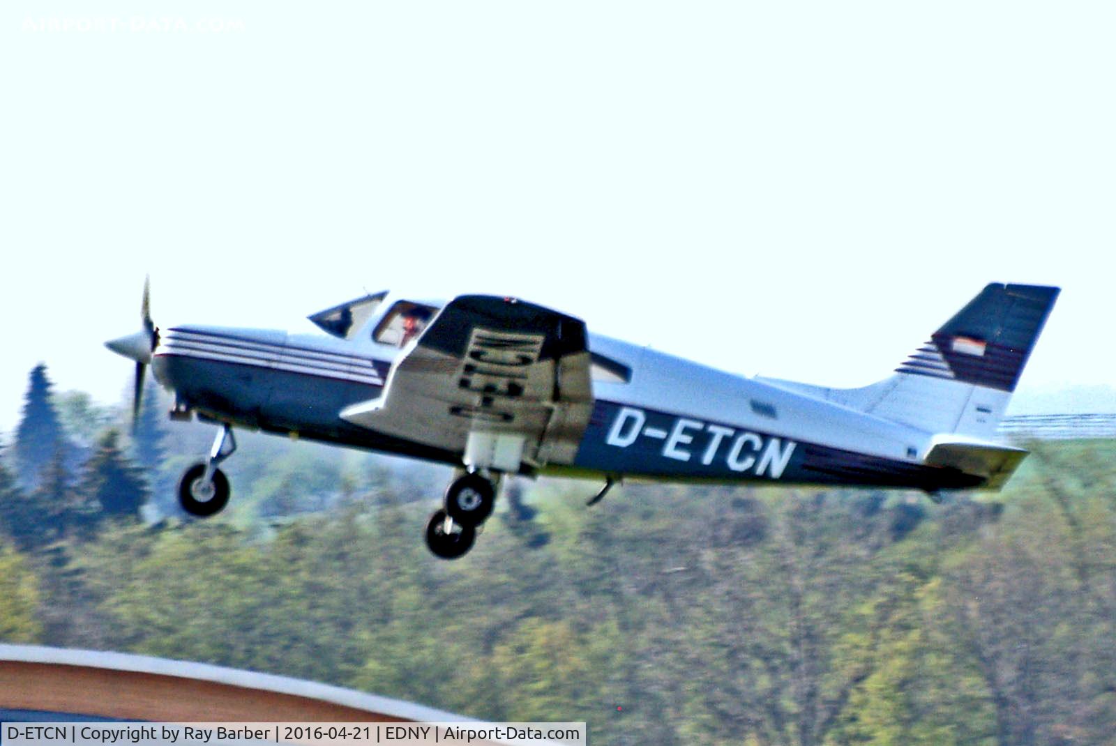 D-ETCN, Piper PA-28-181 Archer II C/N 28-90186, D-ETCN   Piper PA-28-181 Archer II [2890186] Friedrichshafen~D 21/04/2016