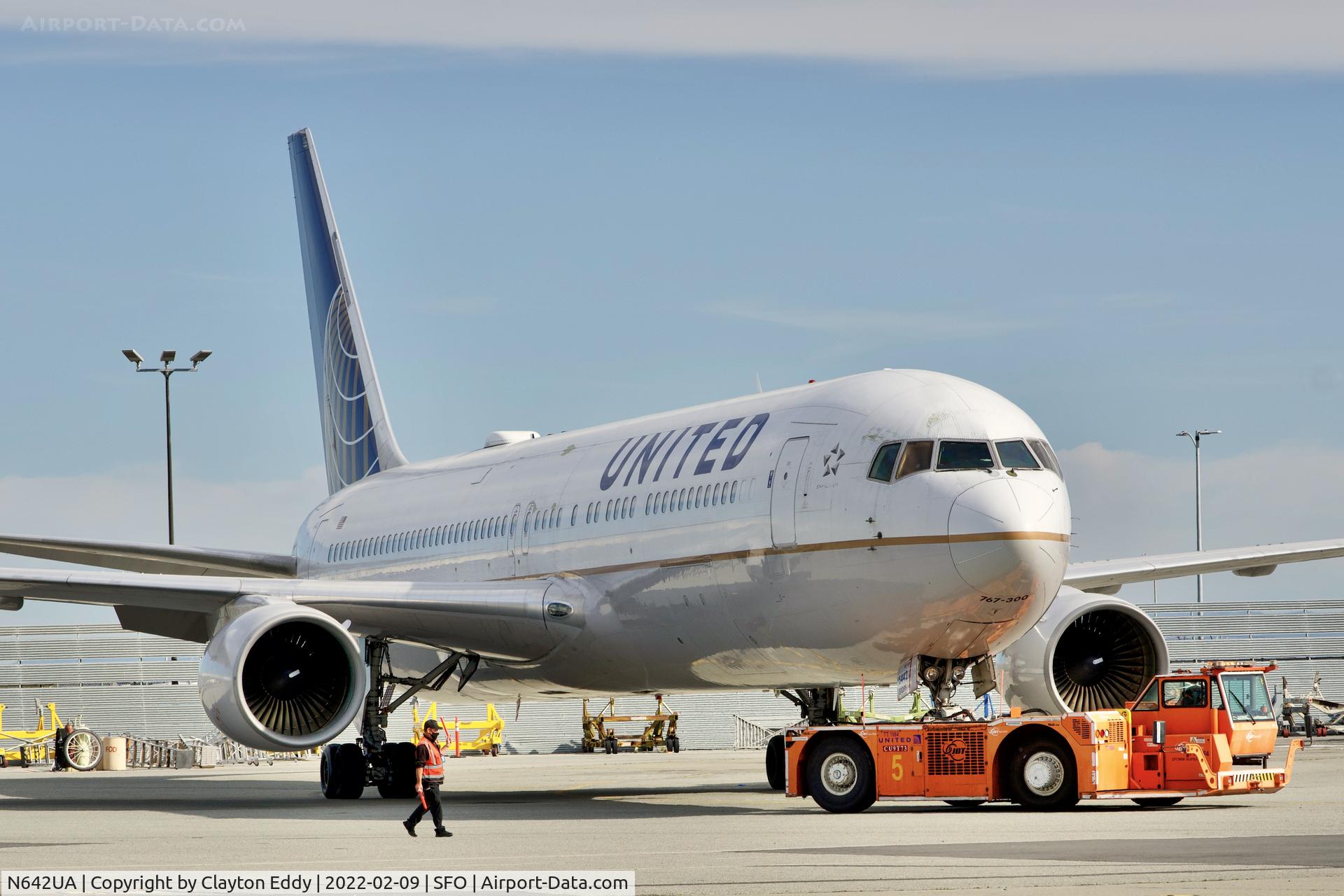 N642UA, 1991 Boeing 767-322 C/N 25092, SFO 2022.