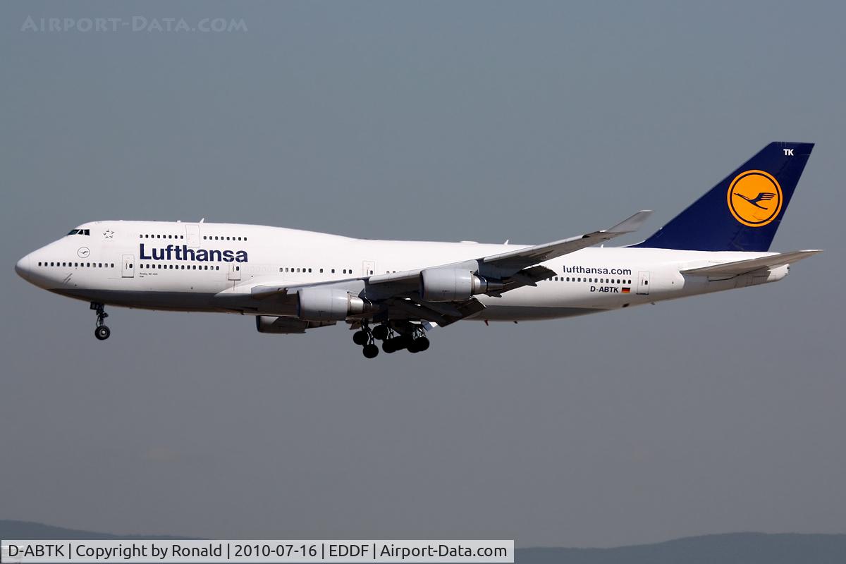 D-ABTK, 2001 Boeing 747-430 C/N 29871, at fra