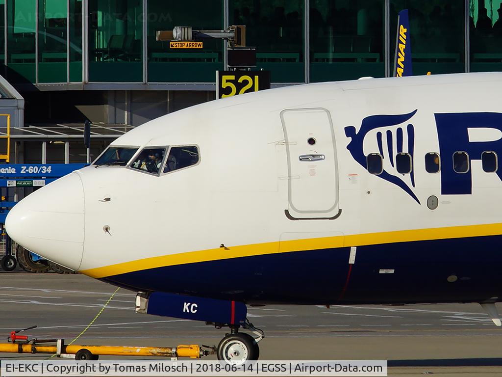 EI-EKC, 2009 Boeing 737-8AS C/N 38495, 
