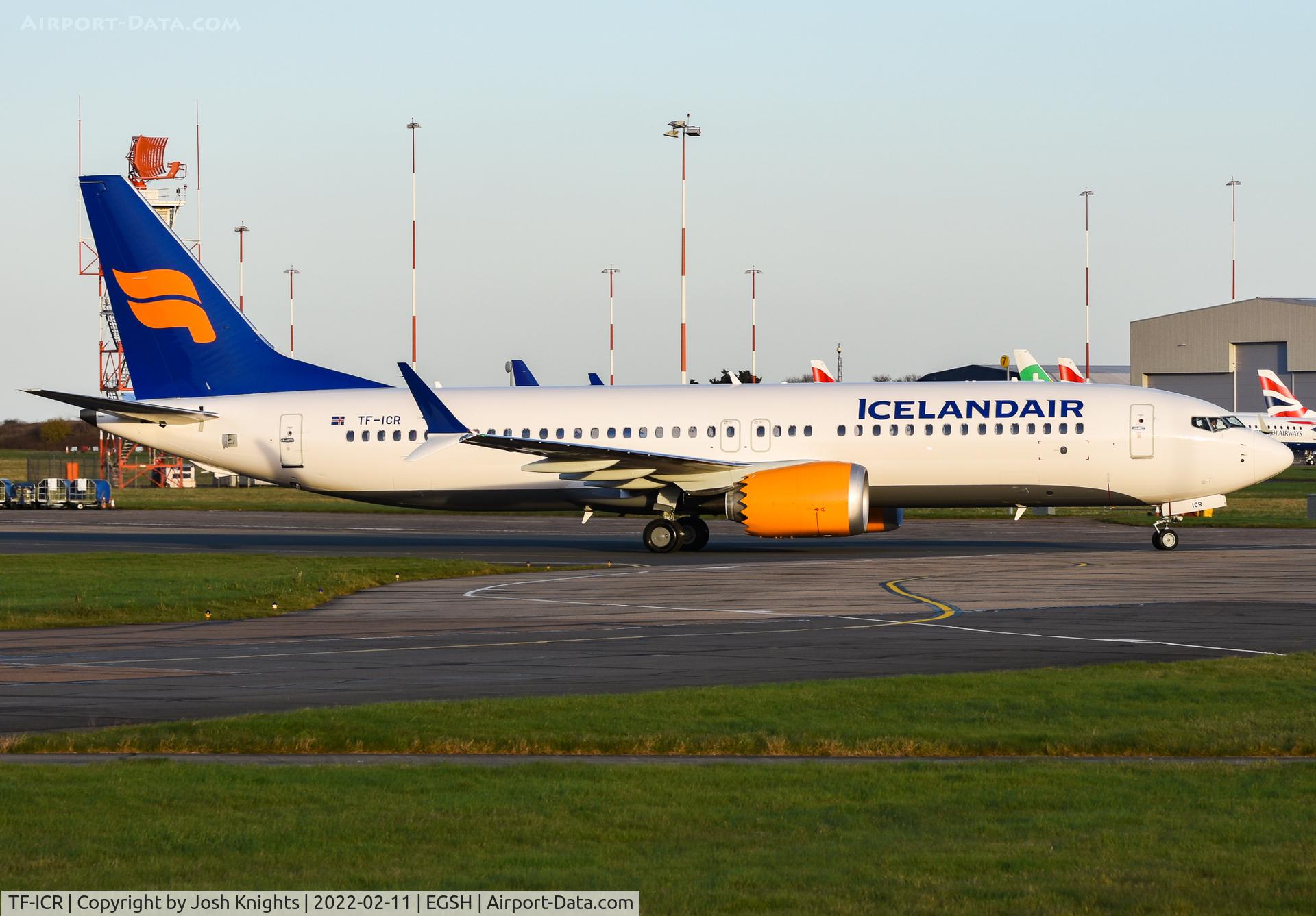 TF-ICR, 2021 Boeing 737-8 MAX C/N 44362, Arriving For Respray.