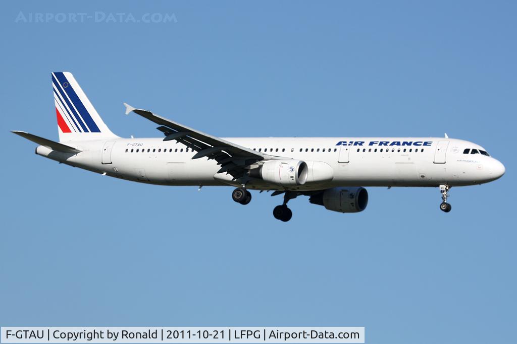 F-GTAU, 2009 Airbus A321-212 C/N 3814, at cdg