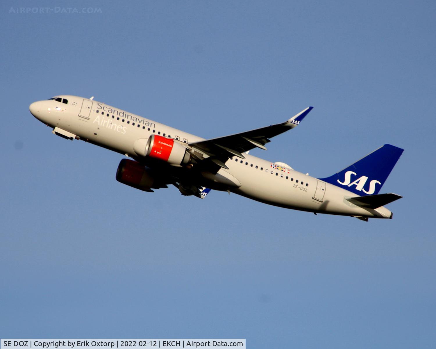 SE-DOZ, 2017 Airbus A320-251N C/N 7565, SE-DOZ taking off rw 22R