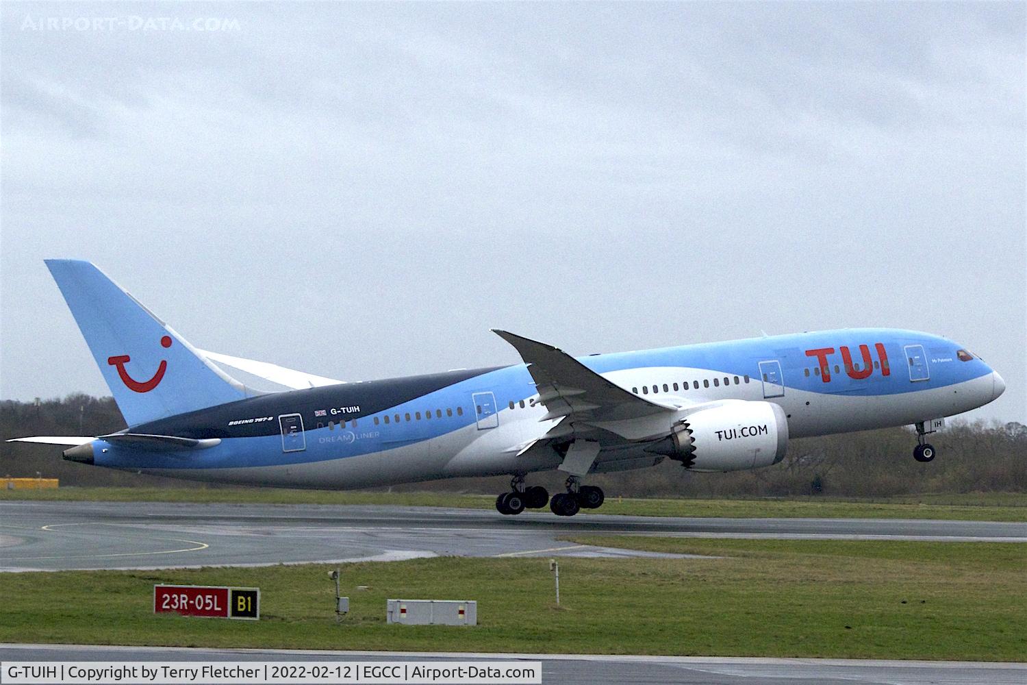 G-TUIH, 2015 Boeing 787-8 Dreamliner C/N 37229, At Manchester