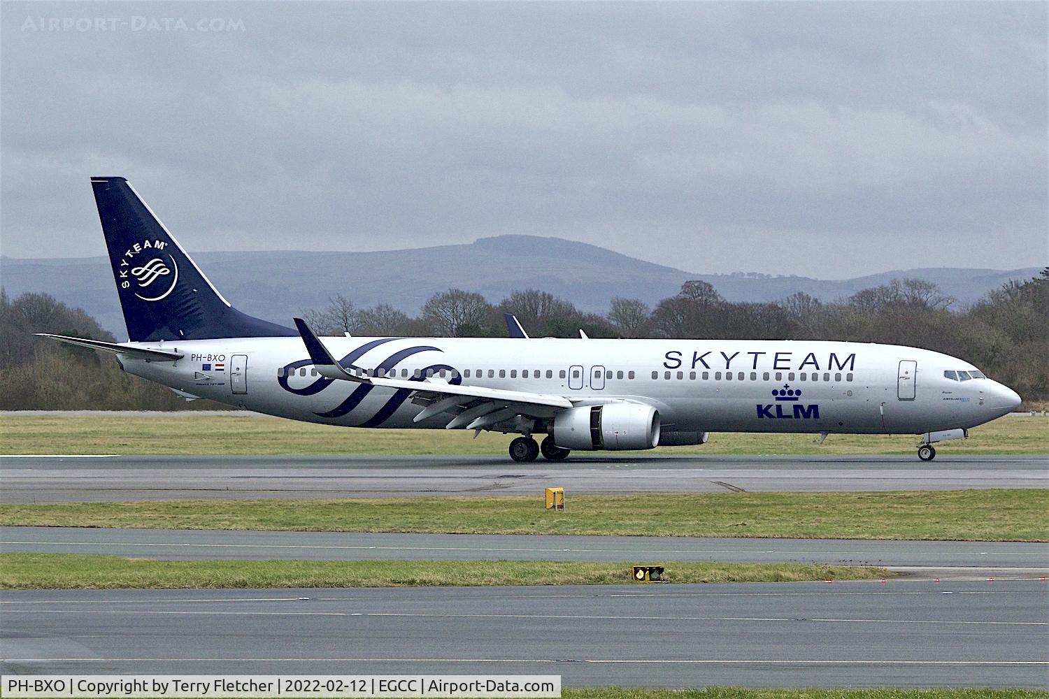 PH-BXO, 2001 Boeing 737-9K2 C/N 29599, At Manchester