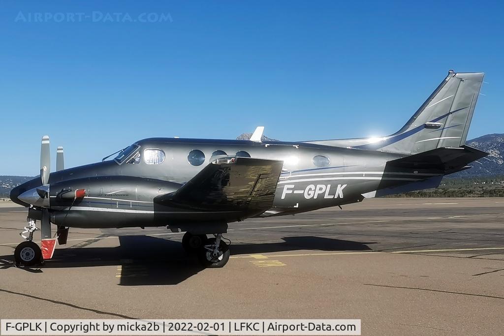 F-GPLK, 1995 Beech C90A King Air King Air C/N LJ-1391, Parked