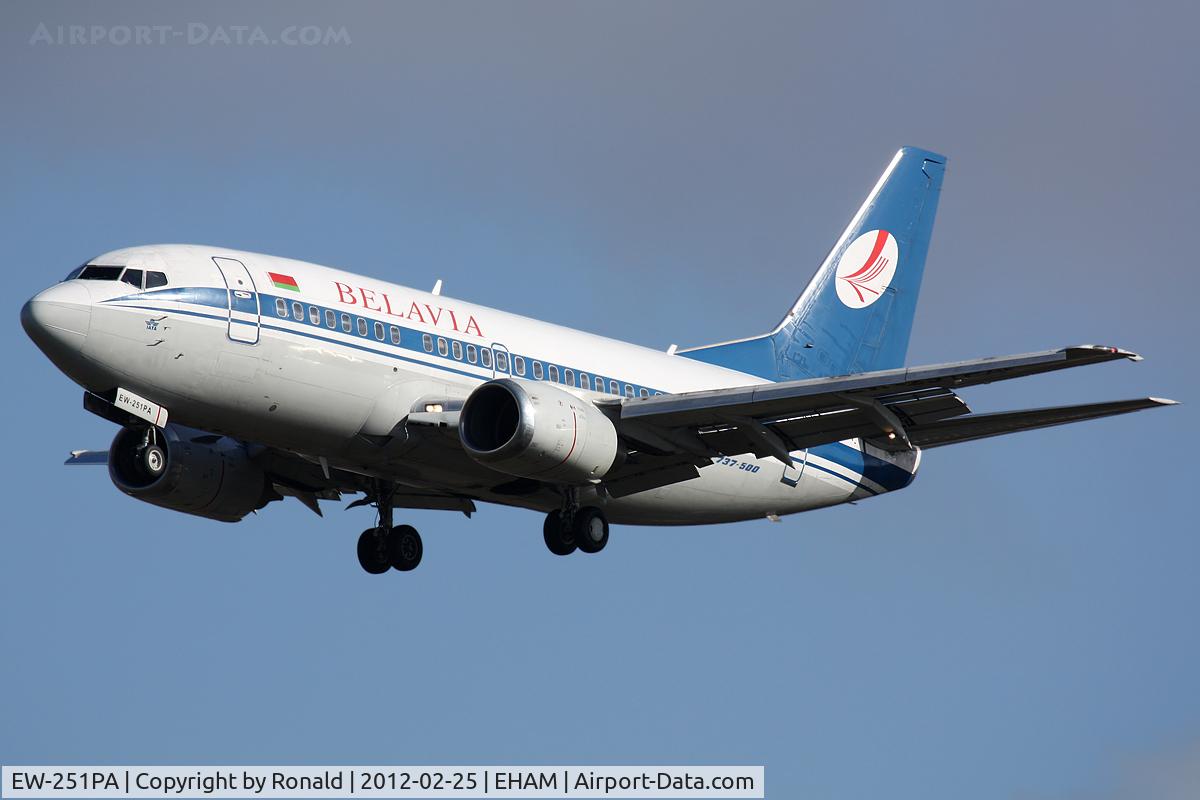 EW-251PA, 1997 Boeing 737-5Q8 C/N 27634/2889, at spl