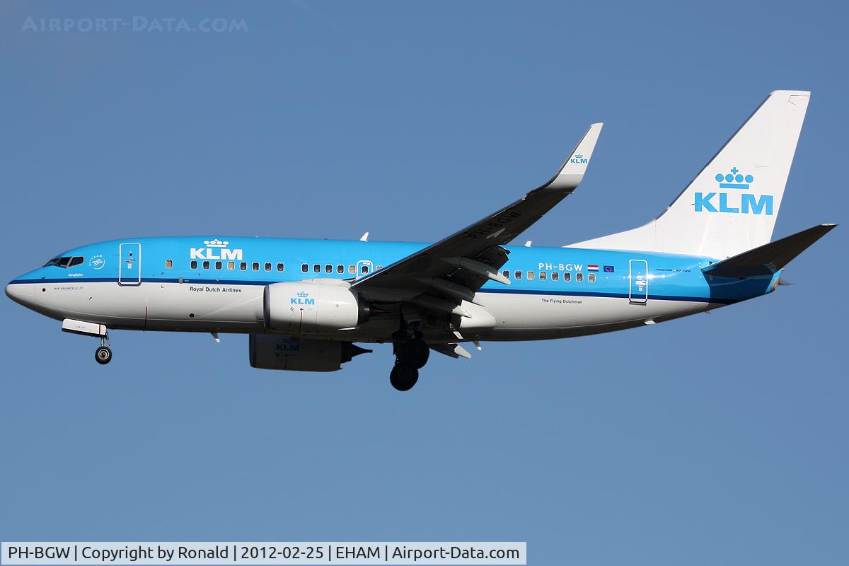 PH-BGW, 2011 Boeing 737-7K2 C/N 38128, at spl