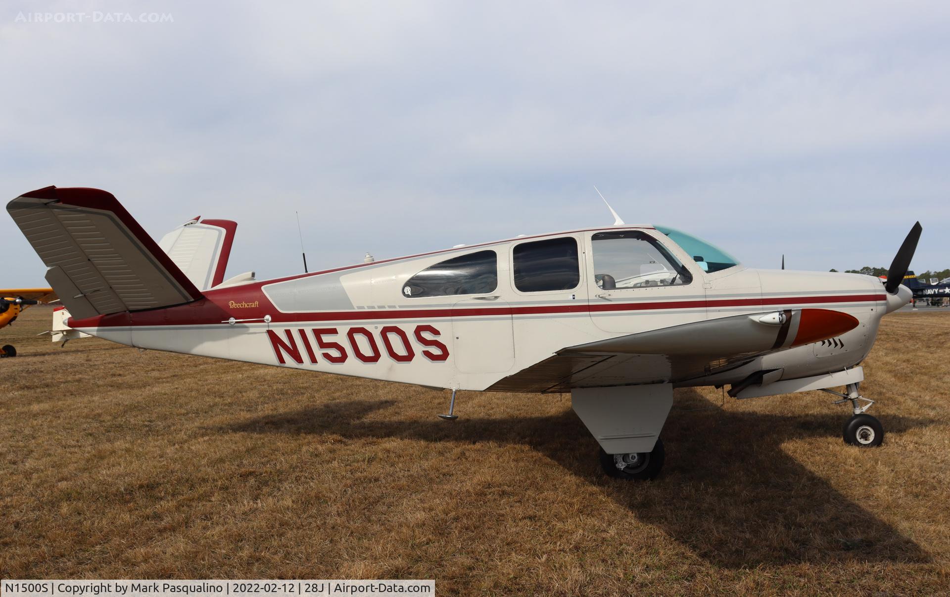N1500S, 1961 Beech P35 Bonanza C/N D-6897, Beech P35