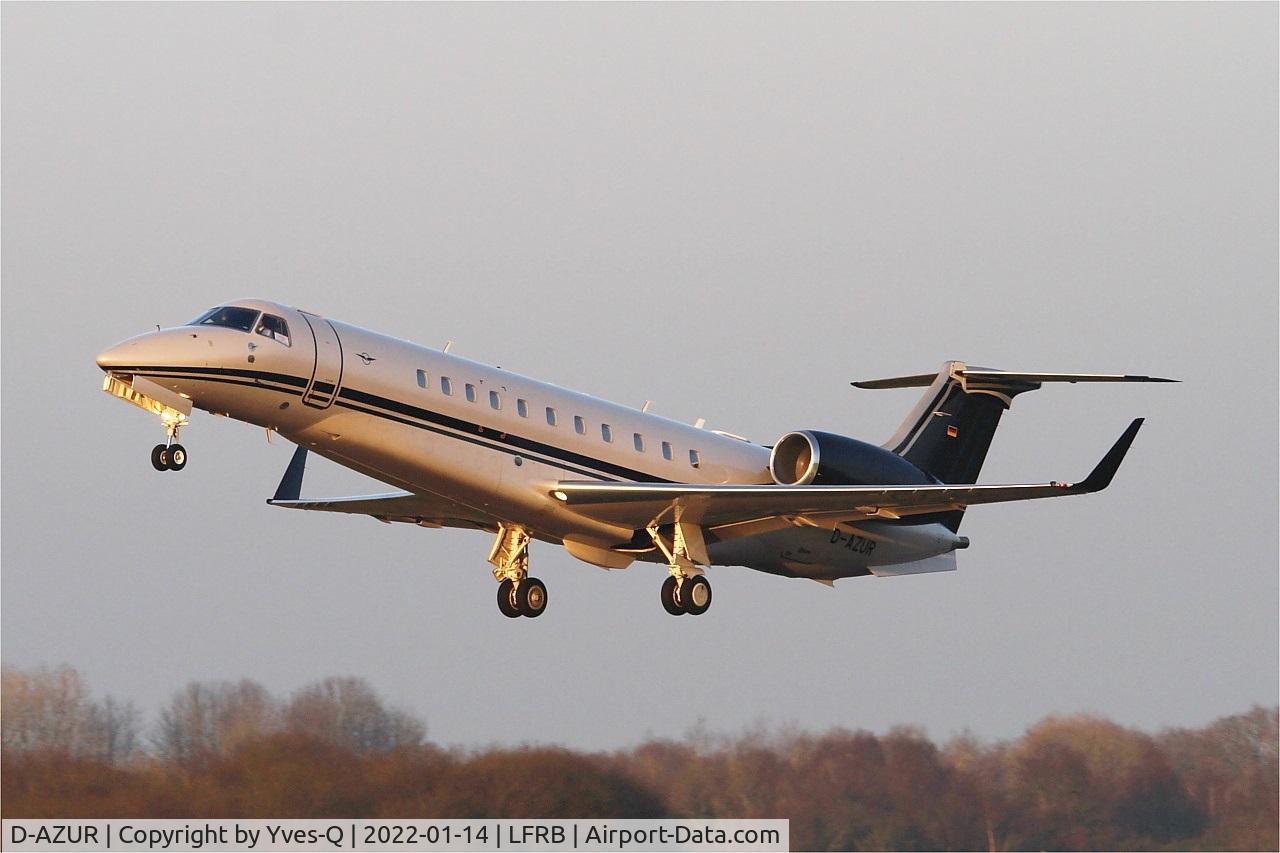 D-AZUR, 2016 Embraer EMB-135BJ Legacy 650 C/N 14501219, Embraer Legacy 650, Take off rwy 25L, Brest-Bretagne airport (LFRB-BES)