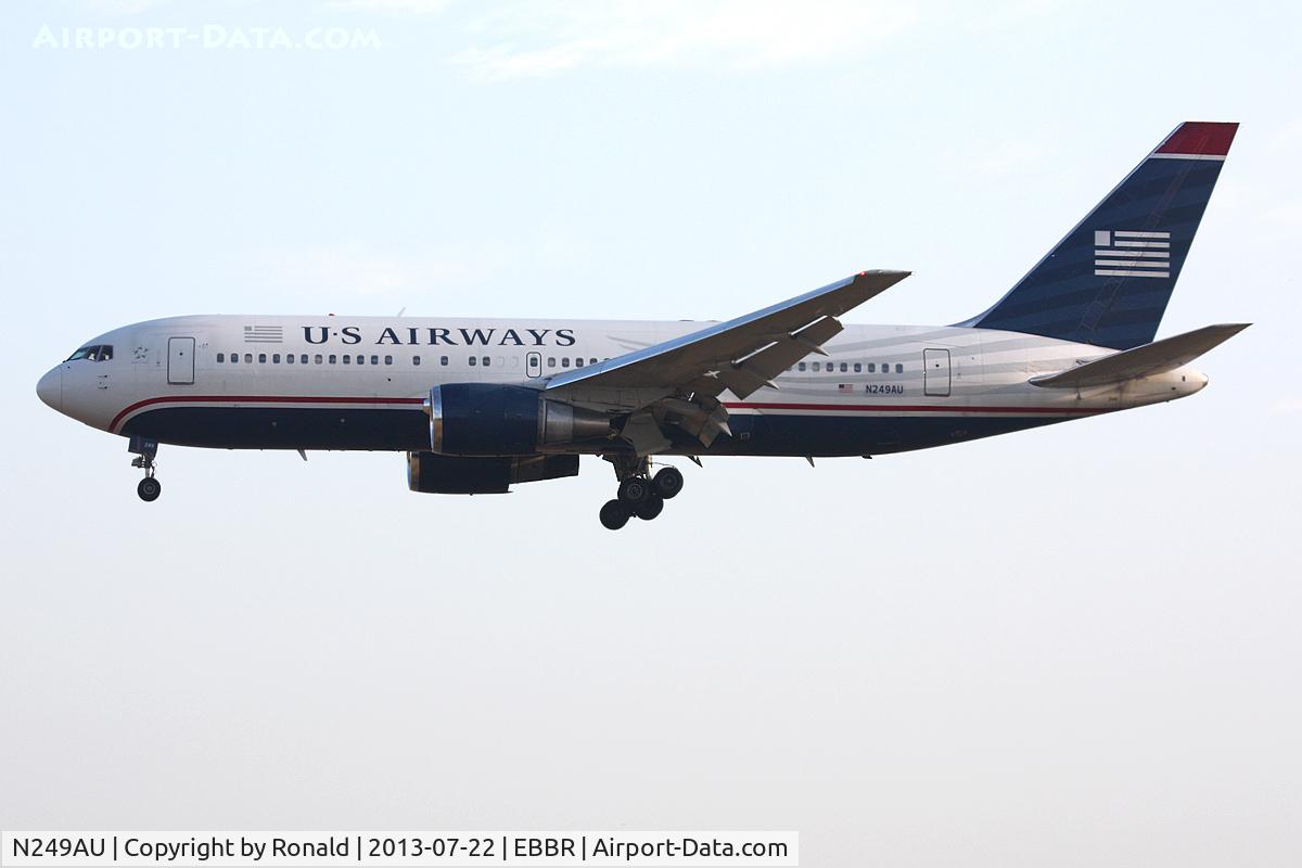 N249AU, 1987 Boeing 767-201 C/N 23901, at bru