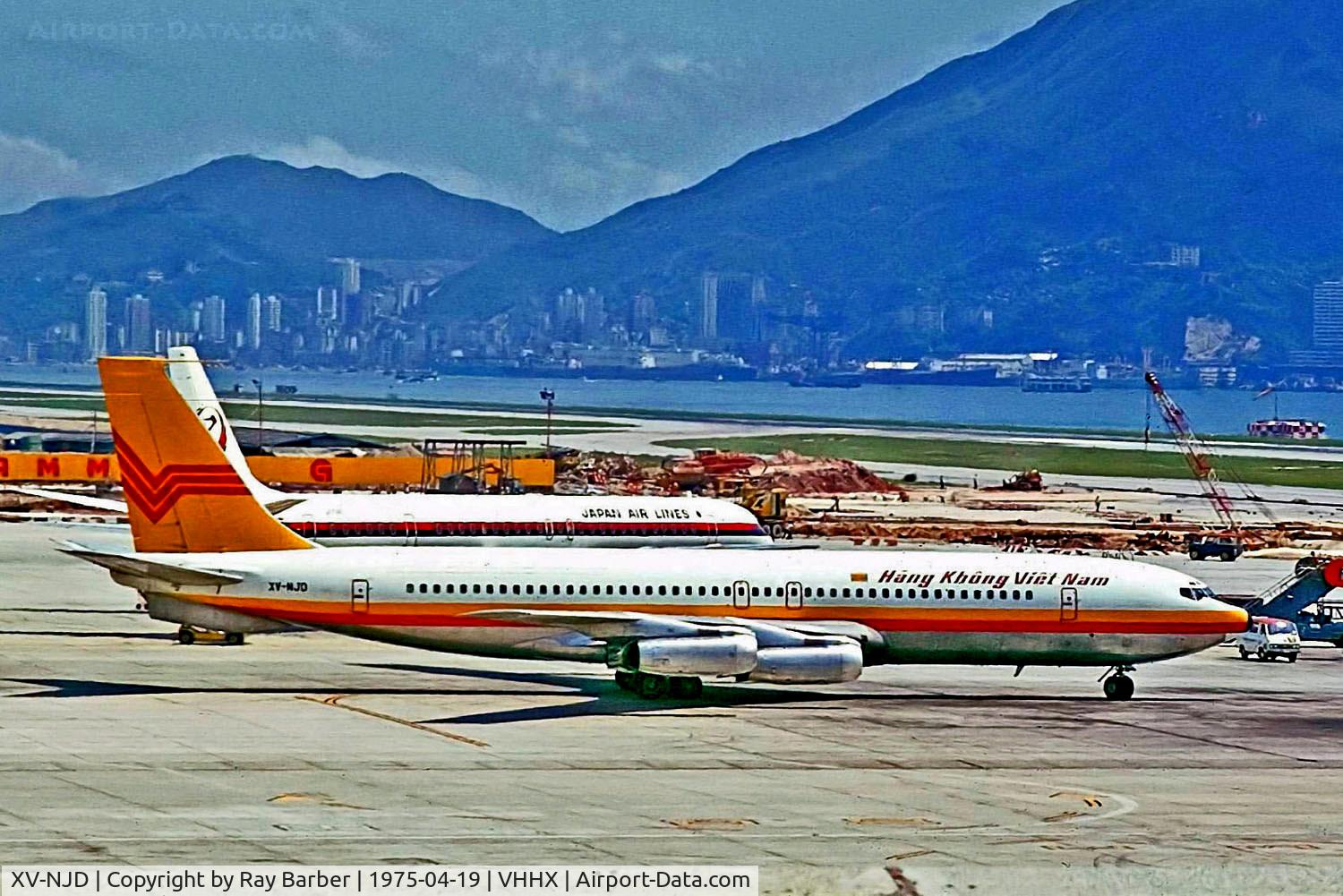 XV-NJD, 1959 Boeing 707-331 C/N 17683, XV-NJD   Boeing 707-331 [17683] (Air Vietnam) Hong Kong Kai-Tak~B 19/04/1975