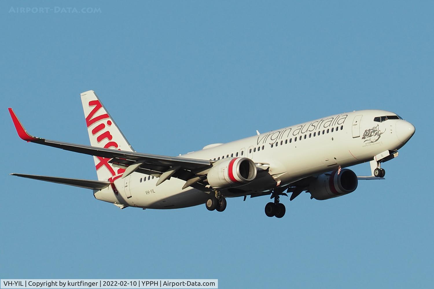 VH-YIL, 2012 Boeing 738-8FE C/N 38713, Boeing 737-800 cn38713 Ln4123. Virgin Australia VH-YIL name 75-Mile Beach rwy 21 YPPH 10 February 2022